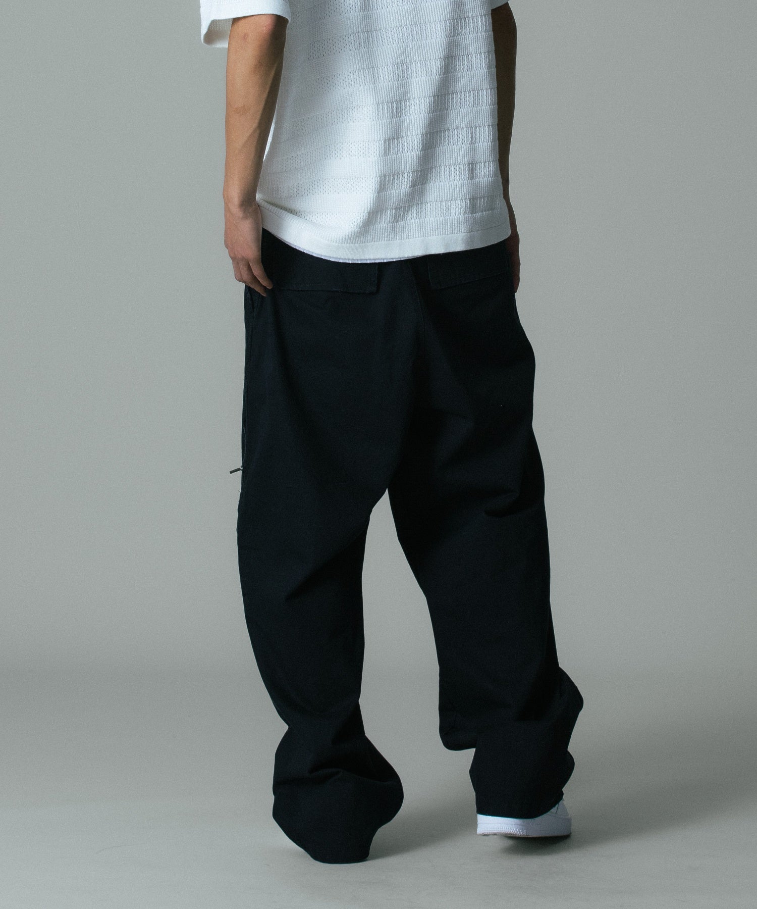 SIDE ZIP POCKET PANTS