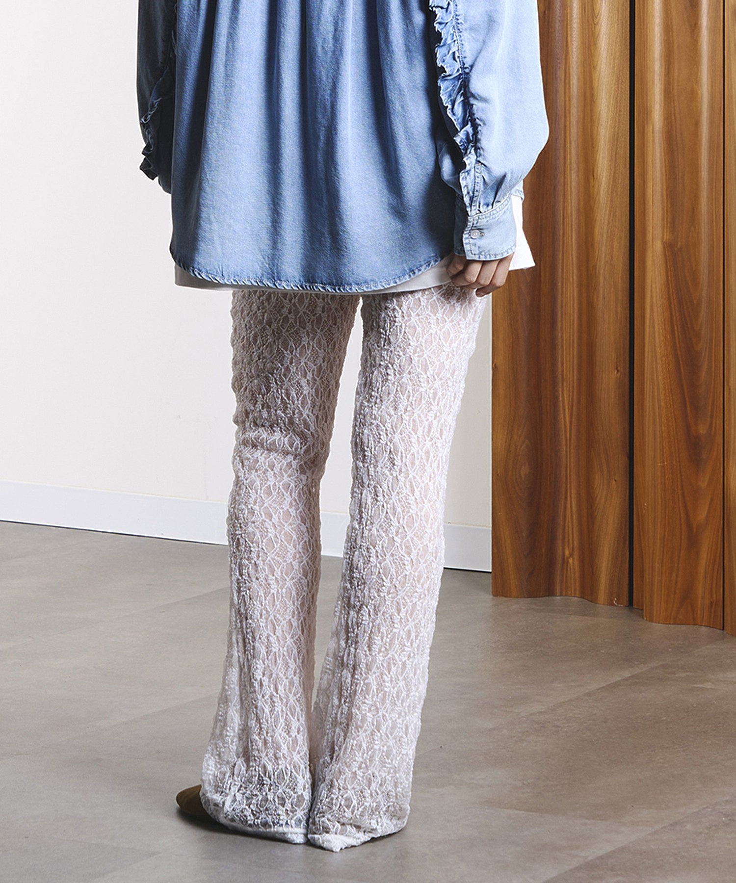 LACE FLARE PANTS