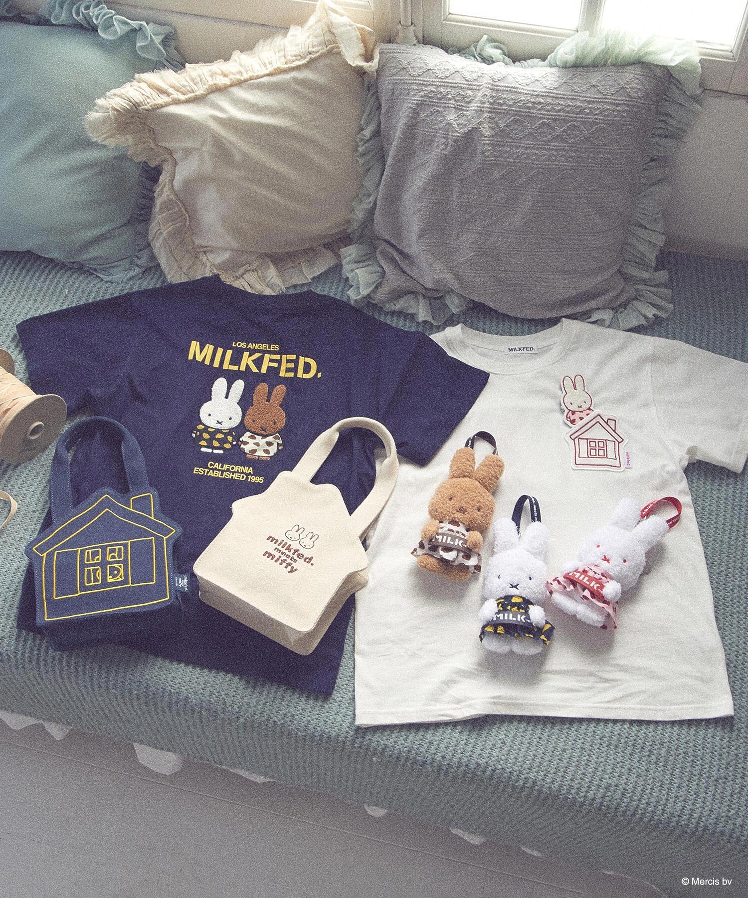 MILKFED. × MIFFY AND MELANIE KEYCHAIN POUCH