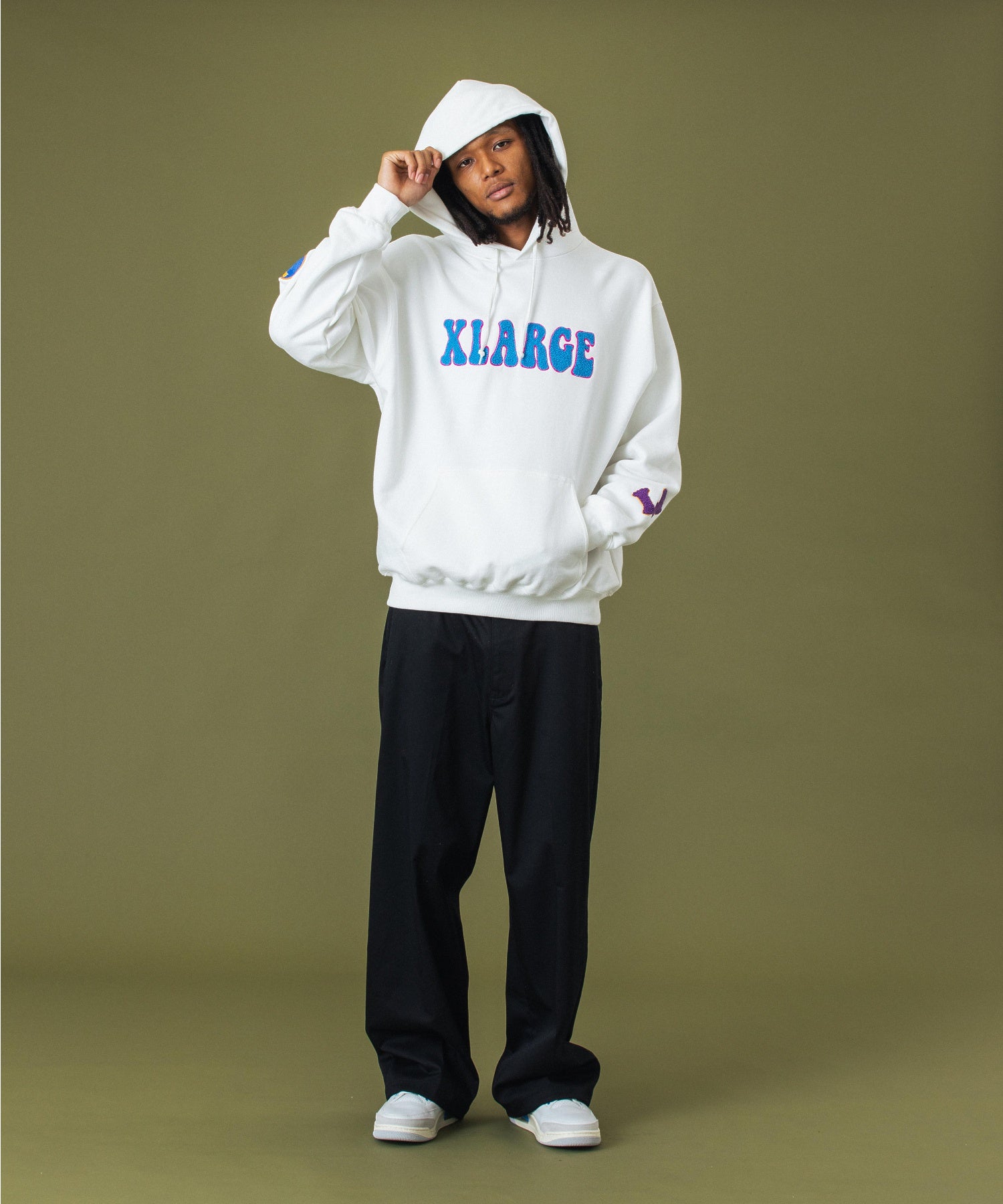 FLOWER PULLOVER HOODED SWEAT