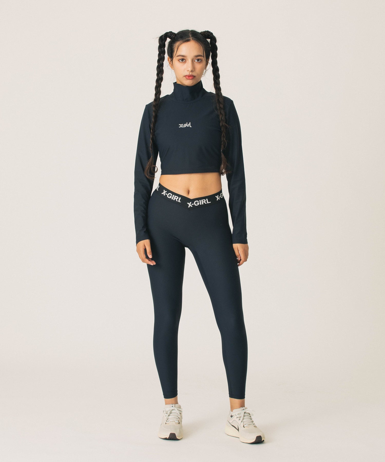 HIGH NECK SHORT LS TOP