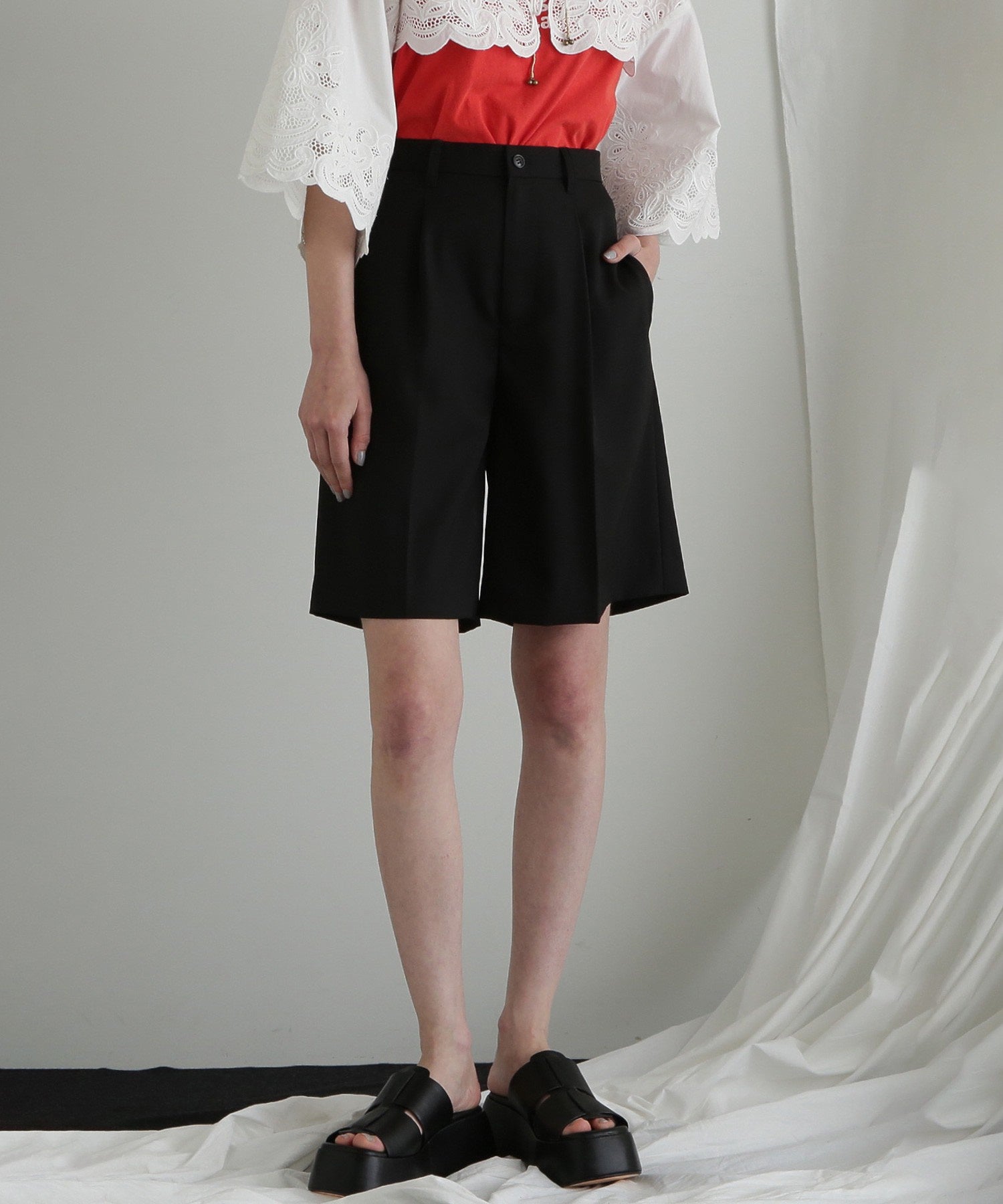 ショートパンツ