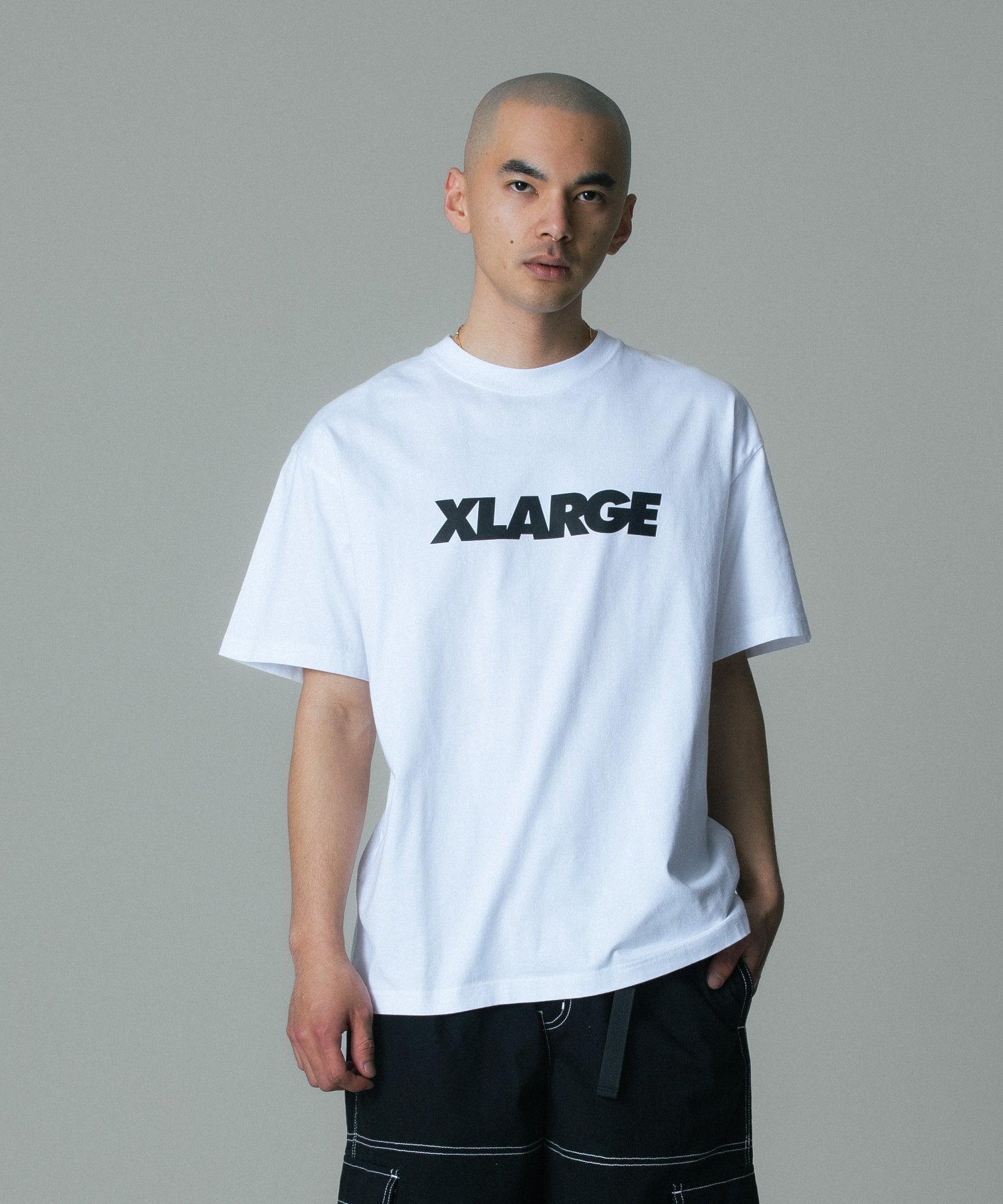 MODEL 身長172cm / 着用サイズ：Lサイズ