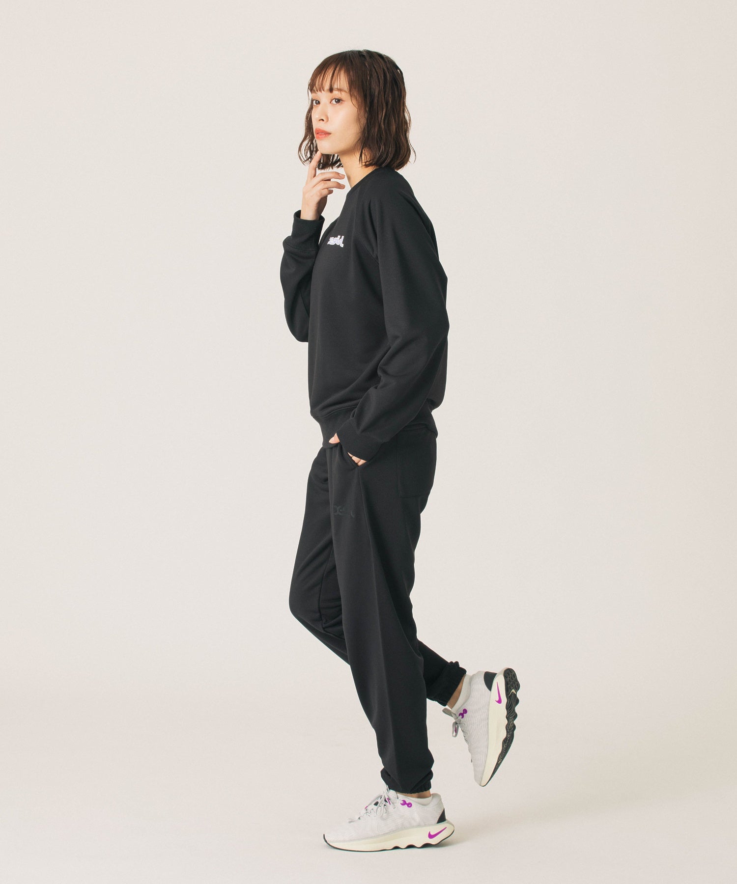 94 LOGO CREWNECK SWEATSHIRT