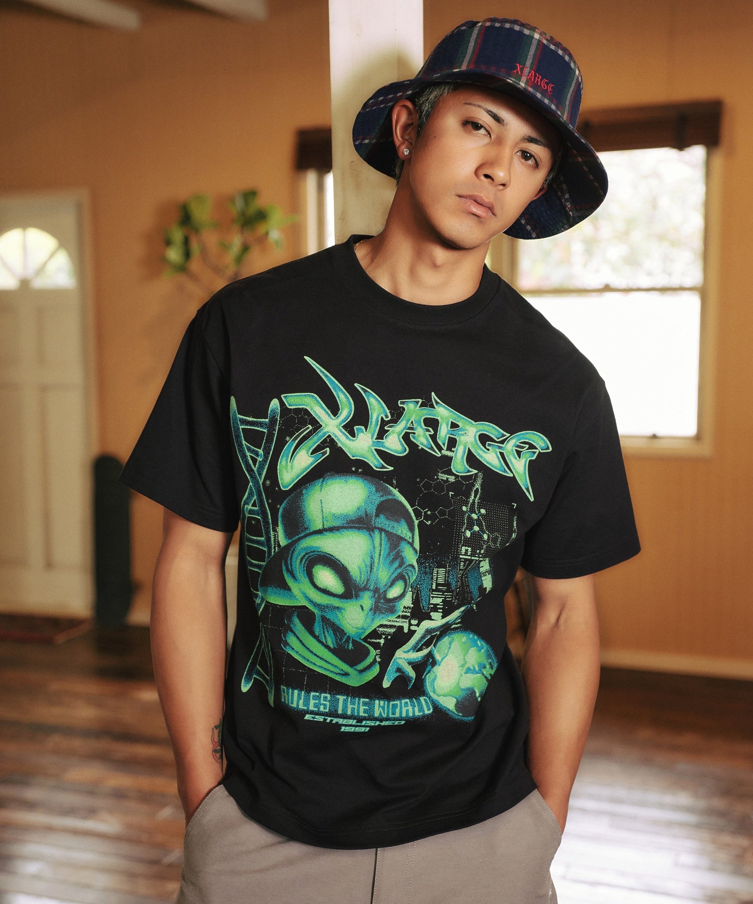 RULES THE WORLD S/S TEE