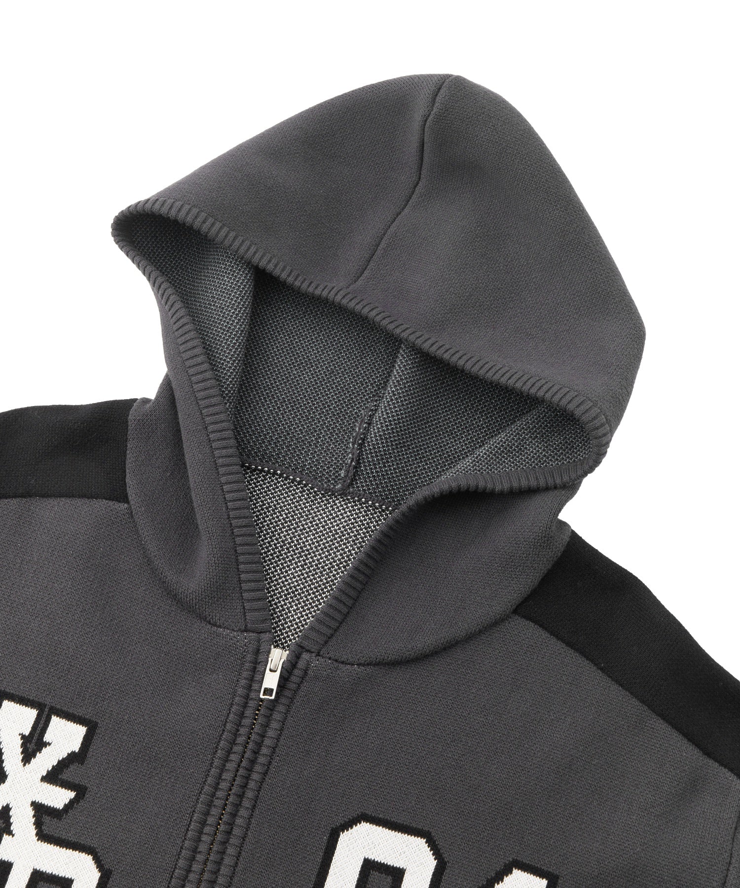 NUMBER AND LOGO JACQUARD ZIP UP KNIT TOP