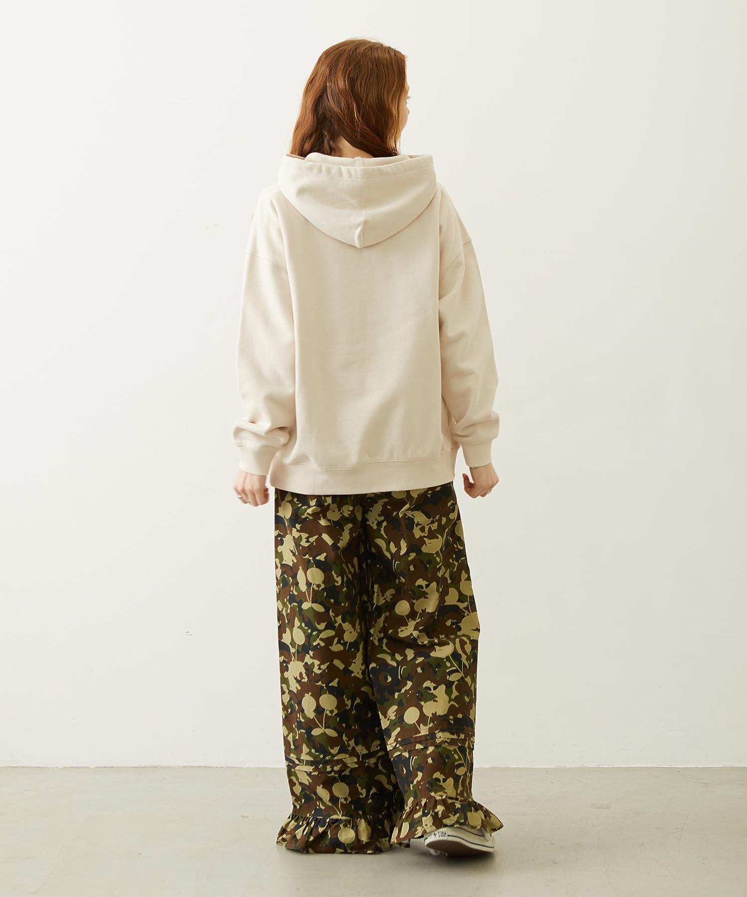 FRILL HEM CAMO PANTS