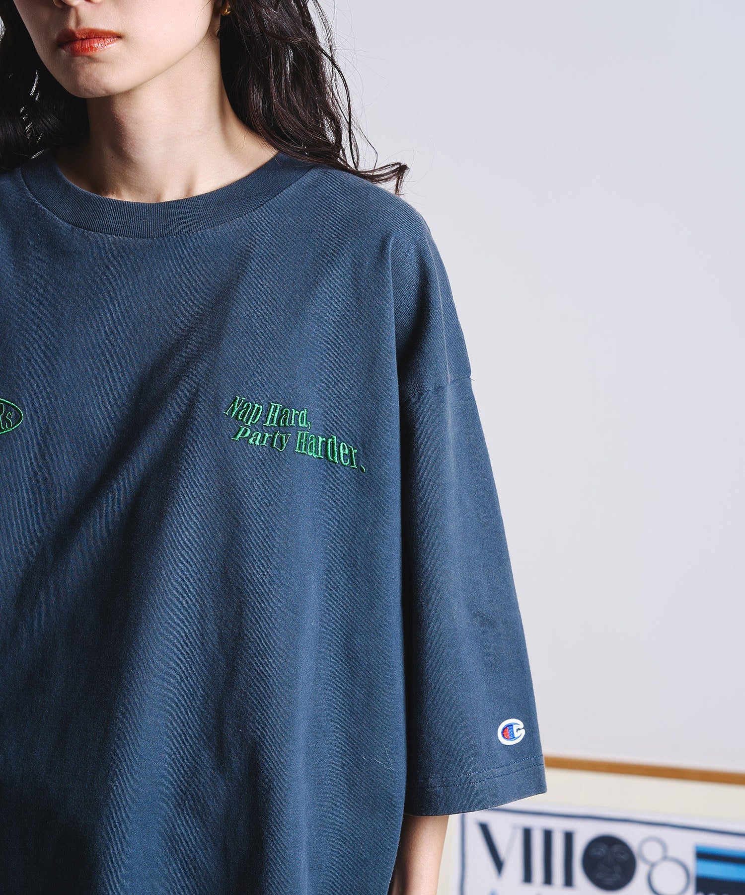 【Champion別注】ROSEBUD x champion LOGO EMBROIDERY BIG TEE