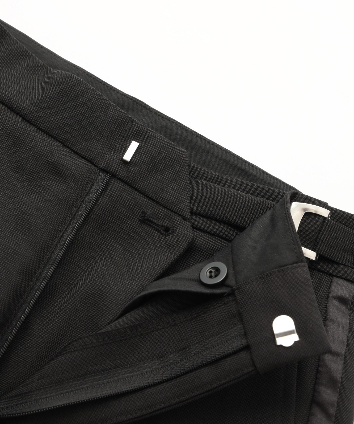 WAIST ADJUSTABLE WIDE TUCK PANTS