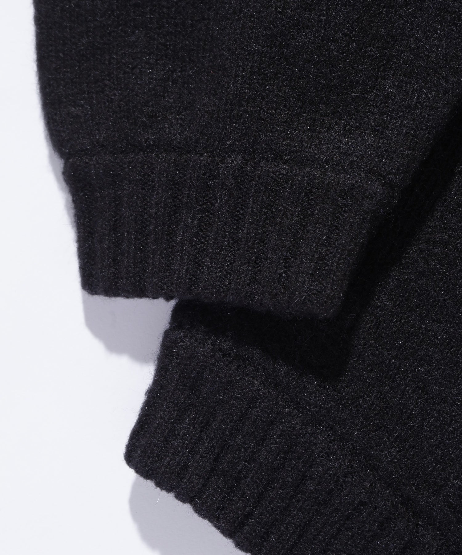 OLD ENGLISH MOHAIR KNIT SWEATER