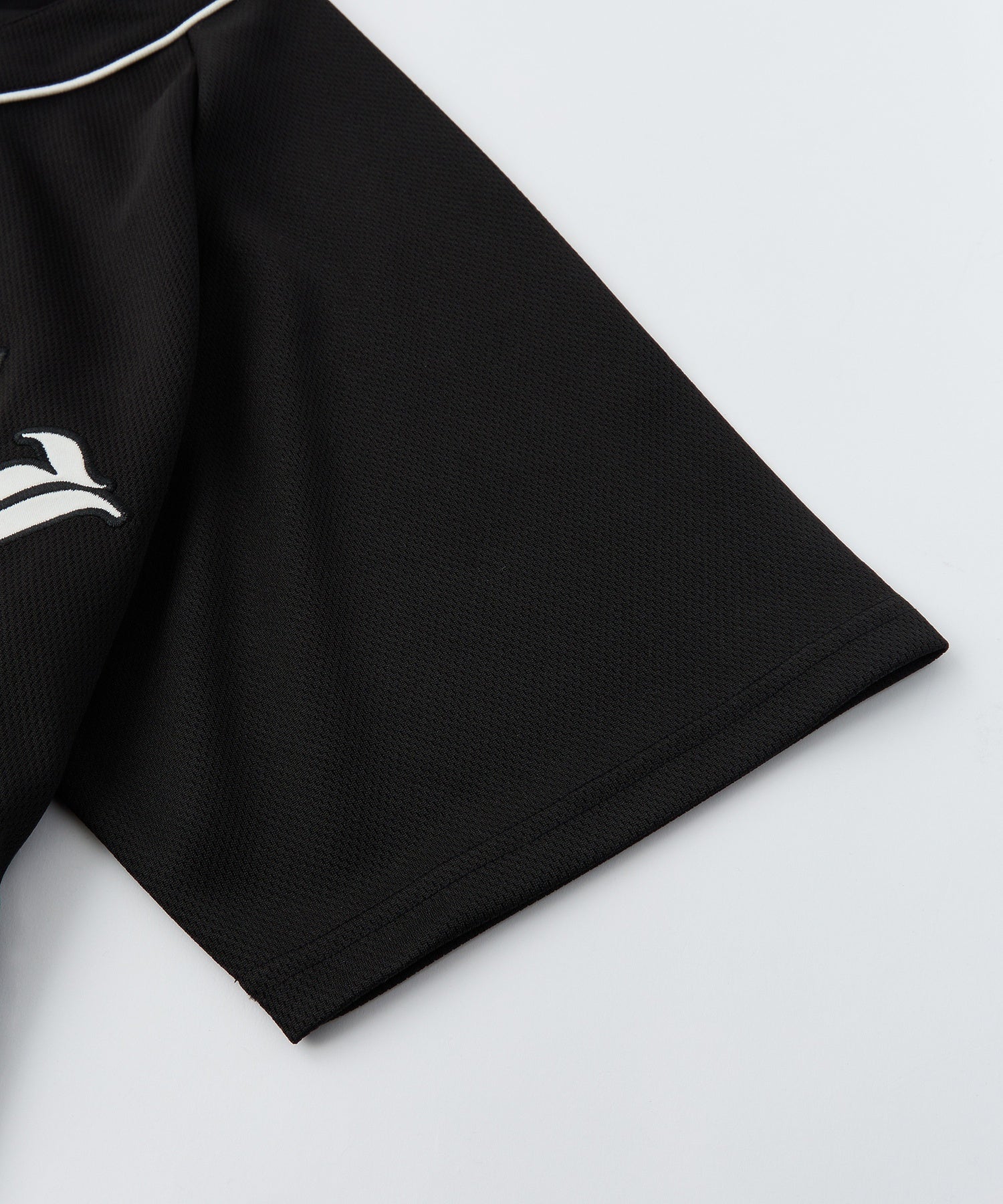 OLD ENGLISH LOGO BASEBALL SHIRT