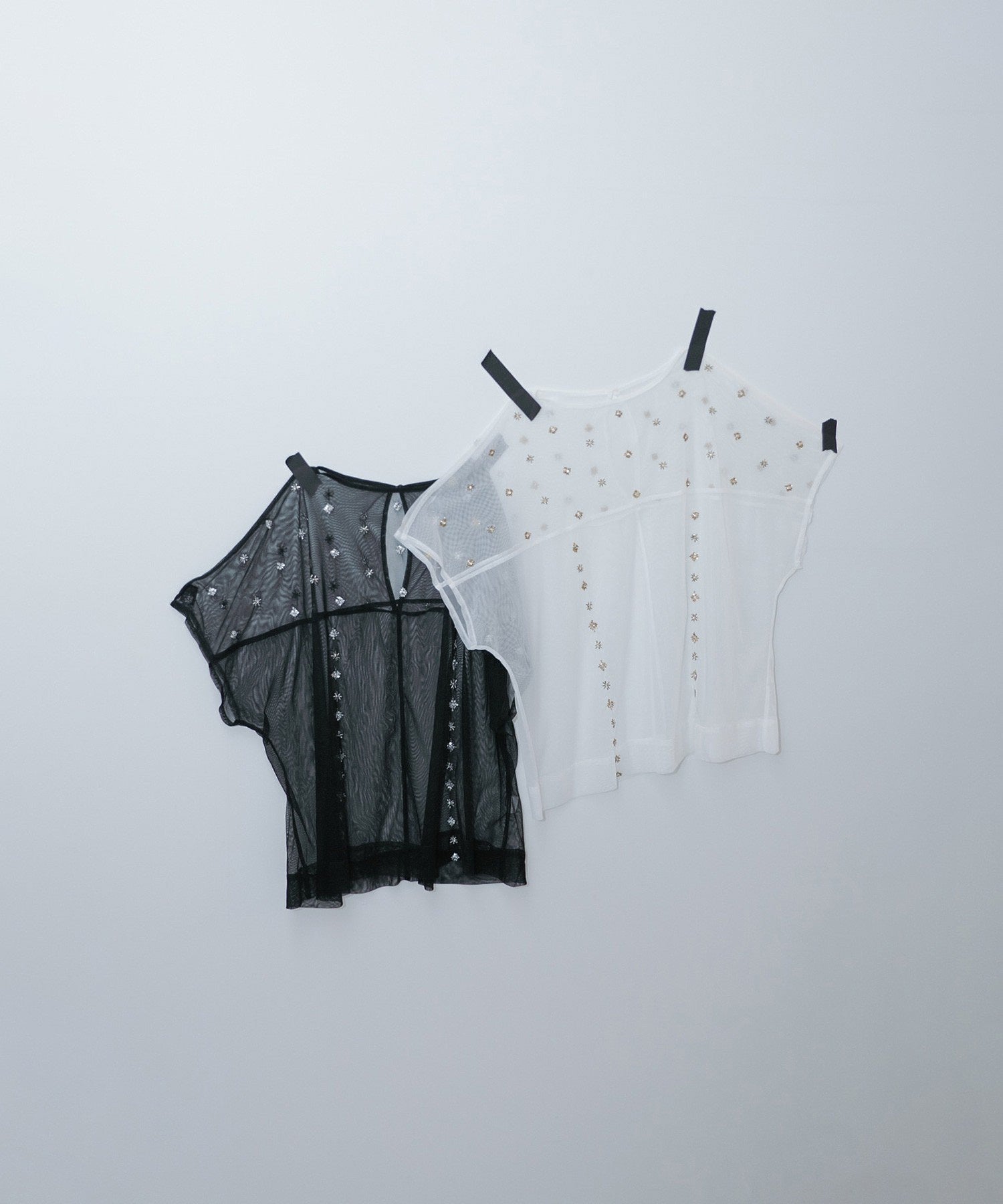 チュールシアーブラウス