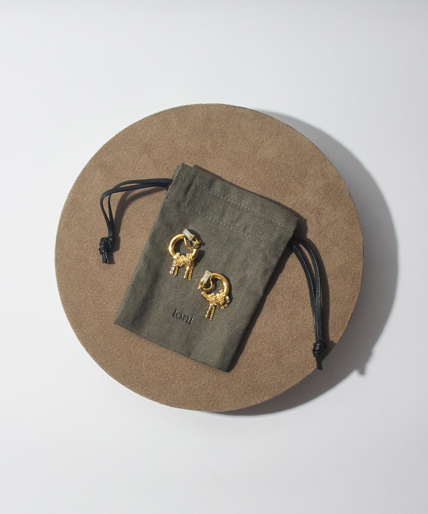 loni/LUPINUS BIJOU CHAIN EARRINGS