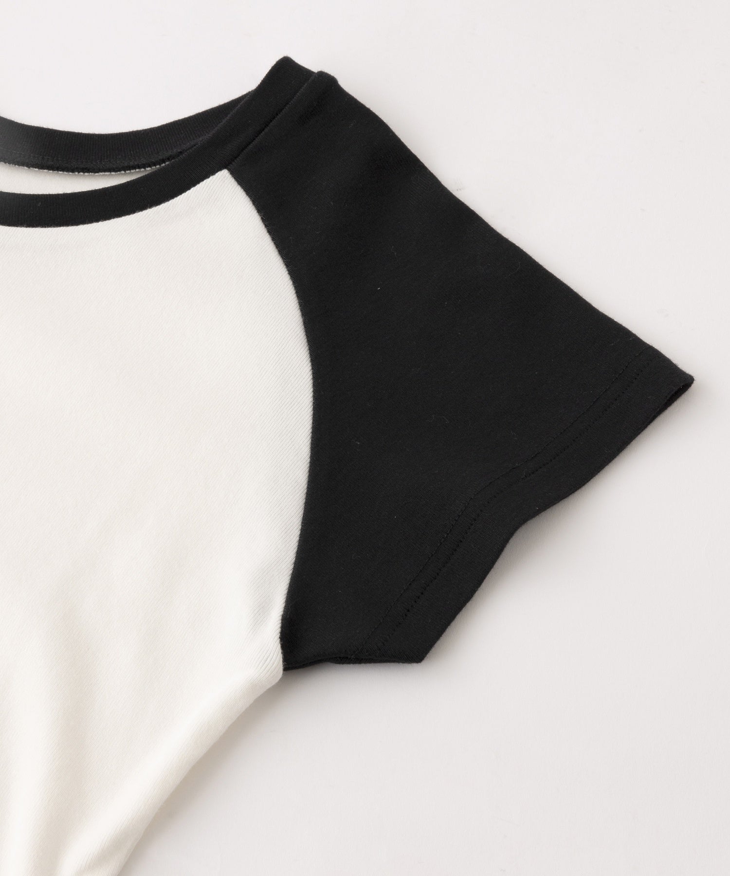 FACE RAGLAN S/S BABY TEE