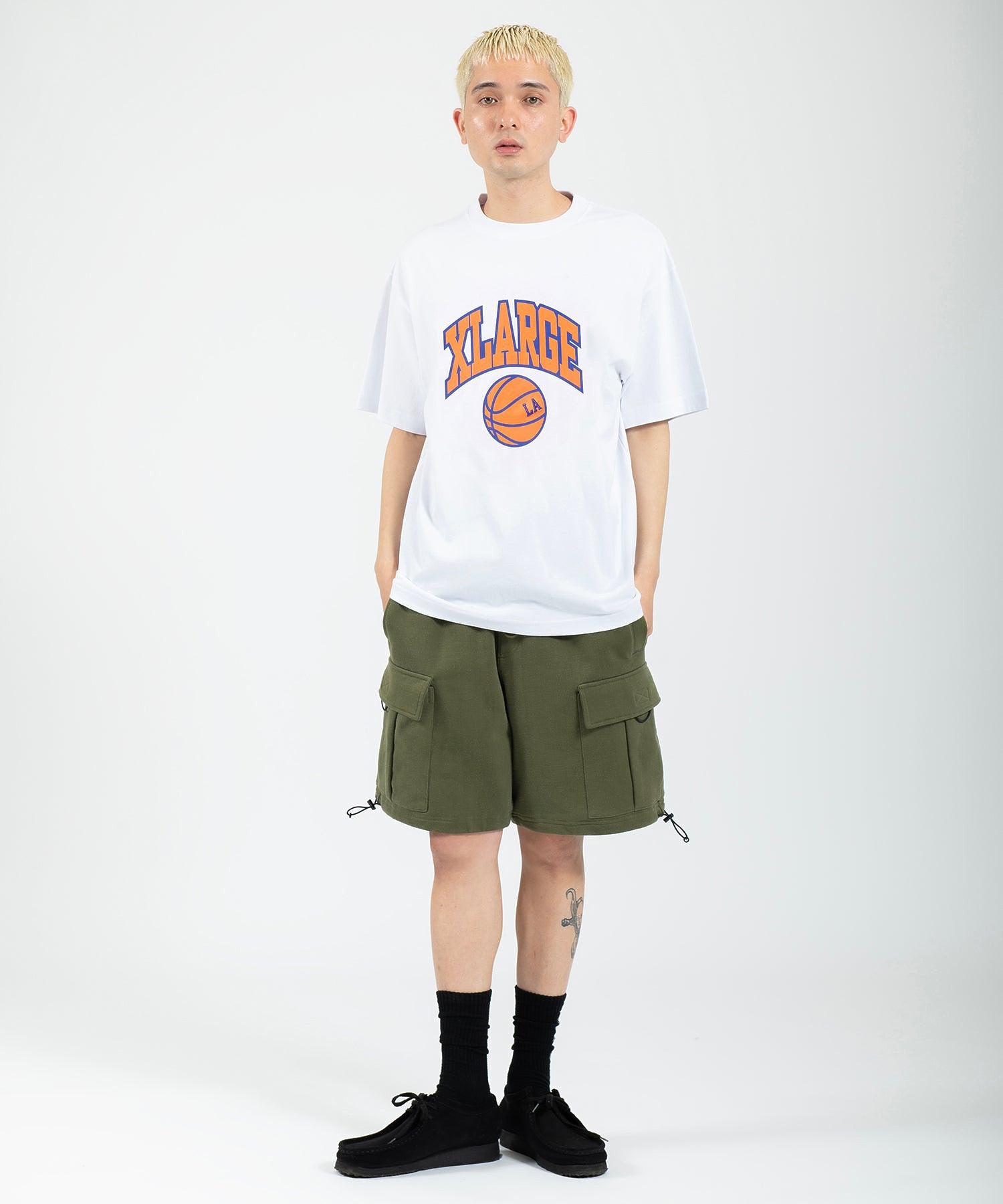 MODEL 身長178cm / 着用サイズ：Lサイズ ※商品の色味の目安は、商品単体の画像をご参照ください。