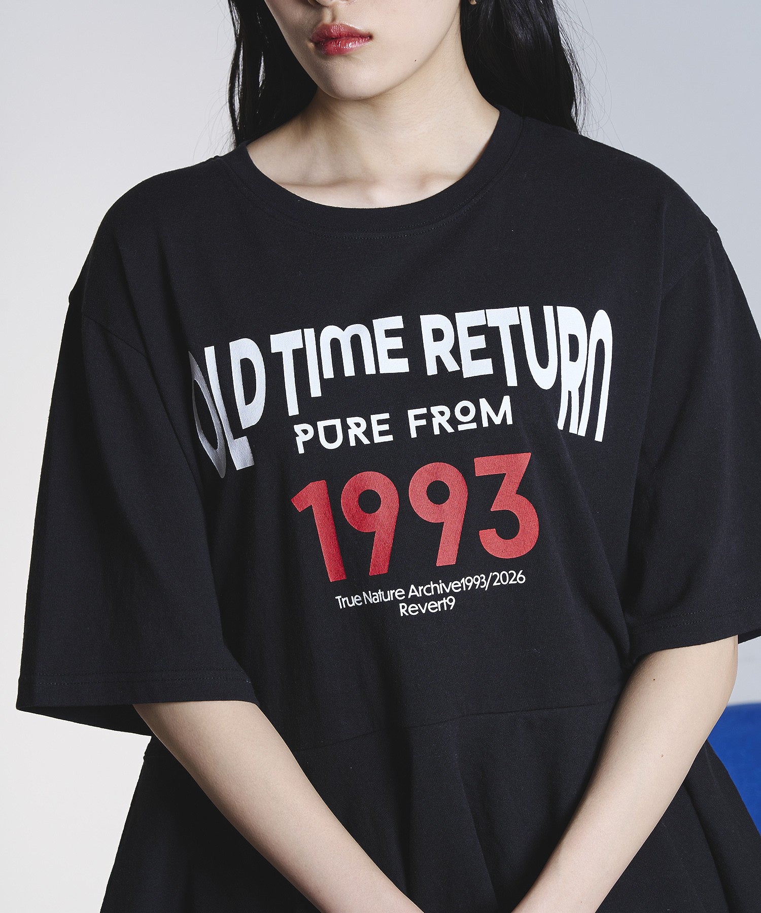 OKIRAKU×ROSEBUD/PEPLUM LOGO TEE