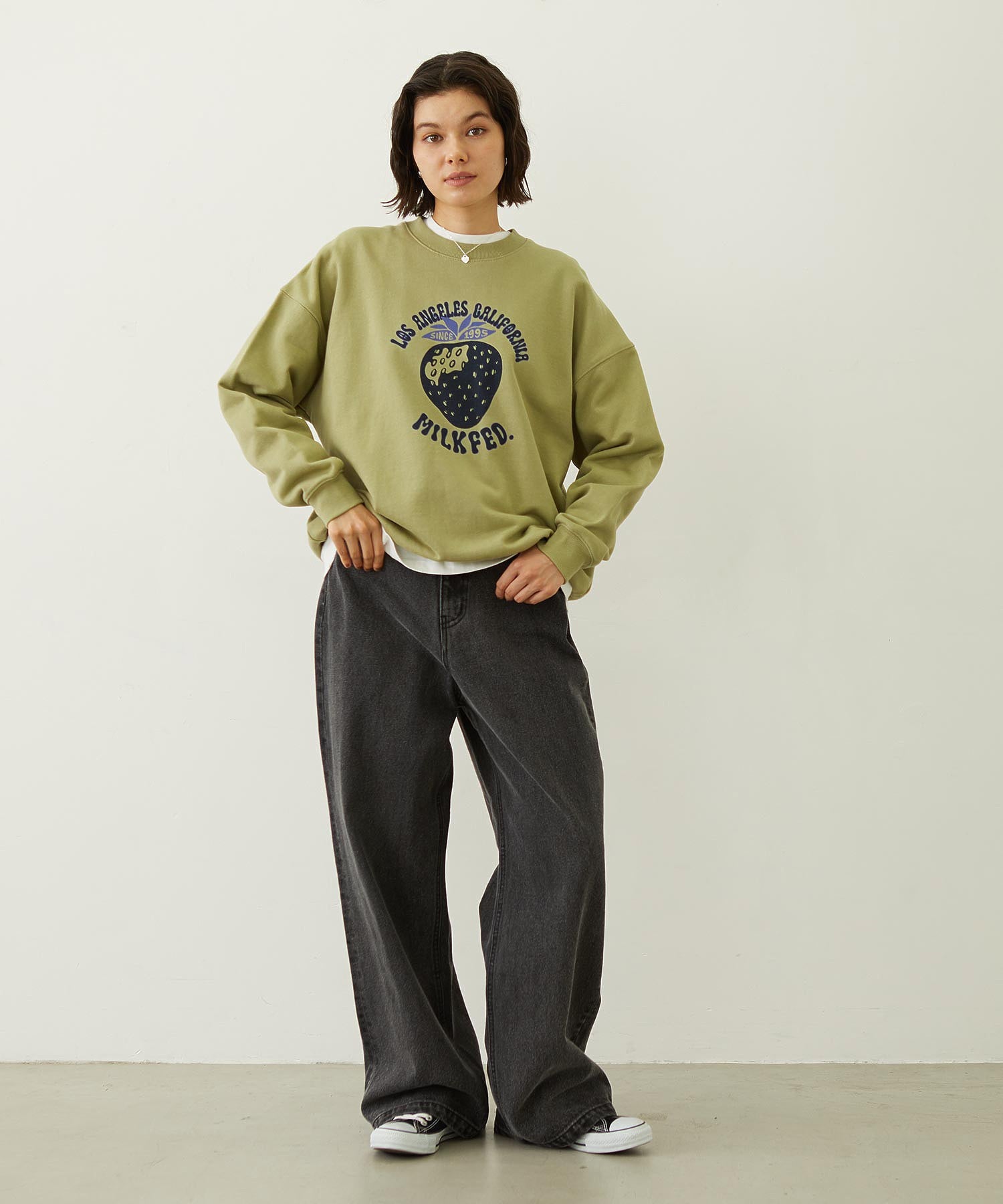 STRAWBERRY SWEAT TOP