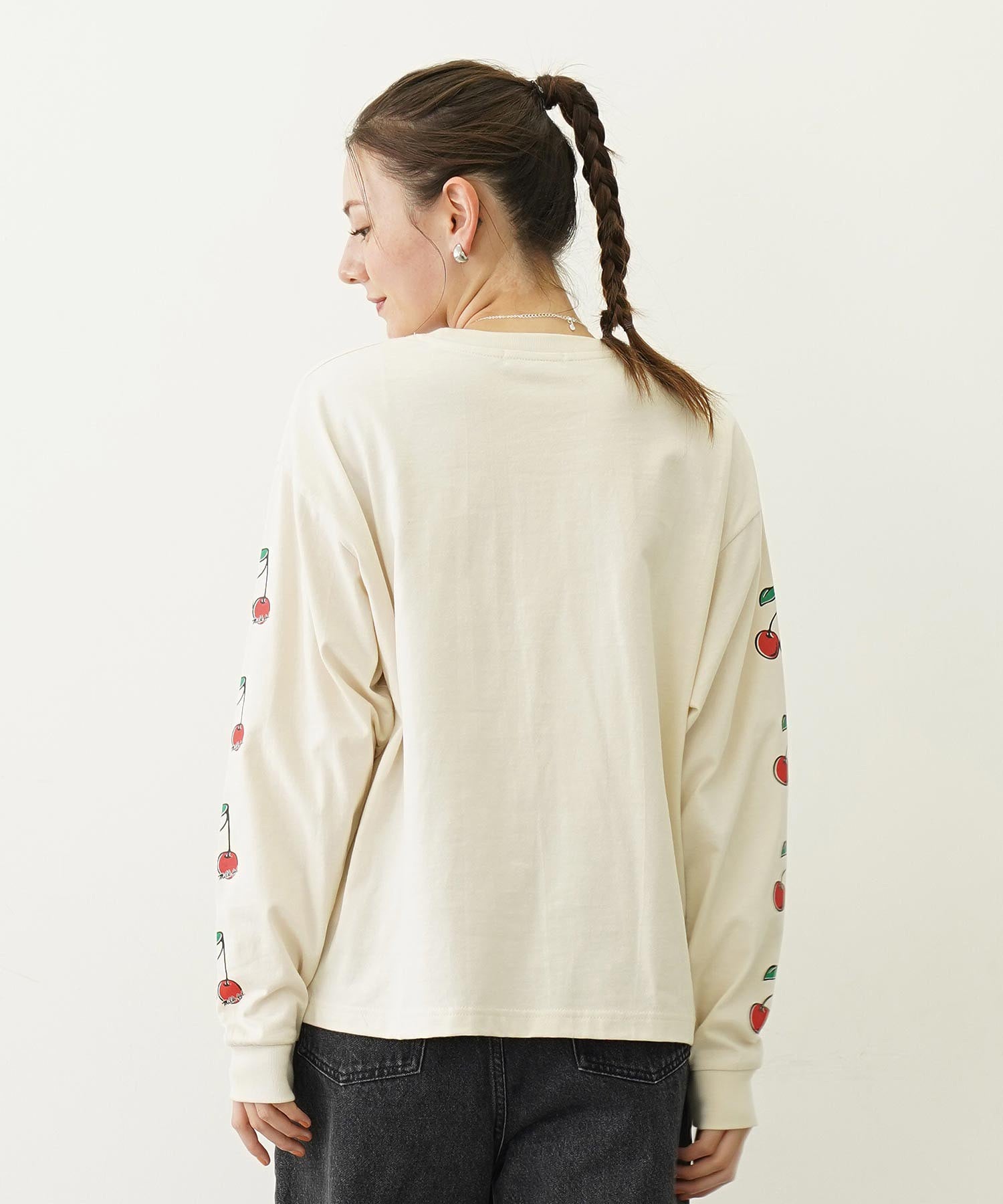 SIDE CHERRIES WIDE L/S TEE