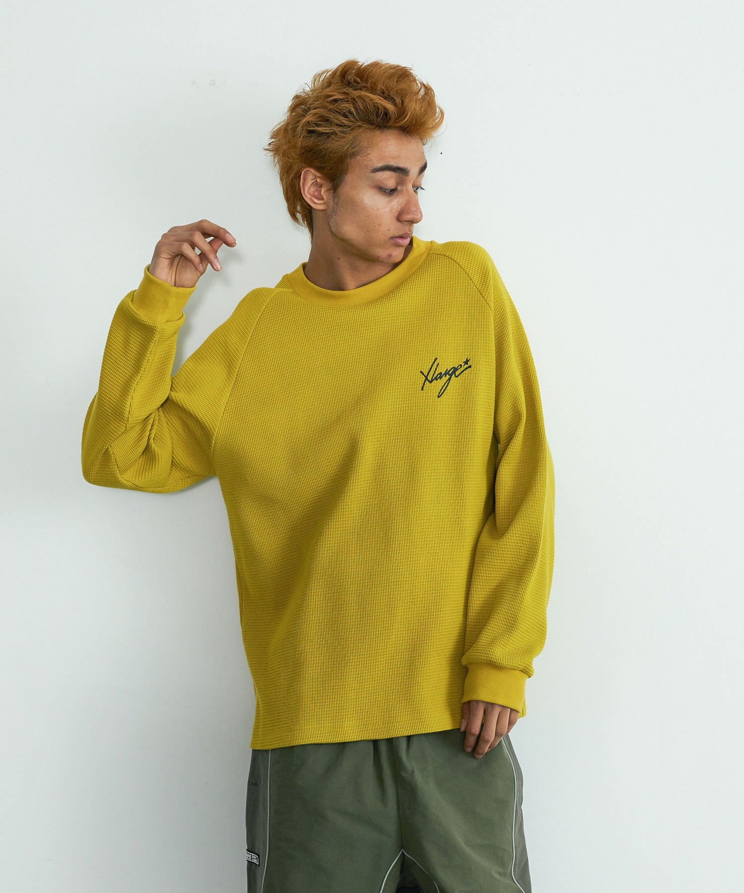 MODEL身長：183cm / 着用サイズ：Lサイズ