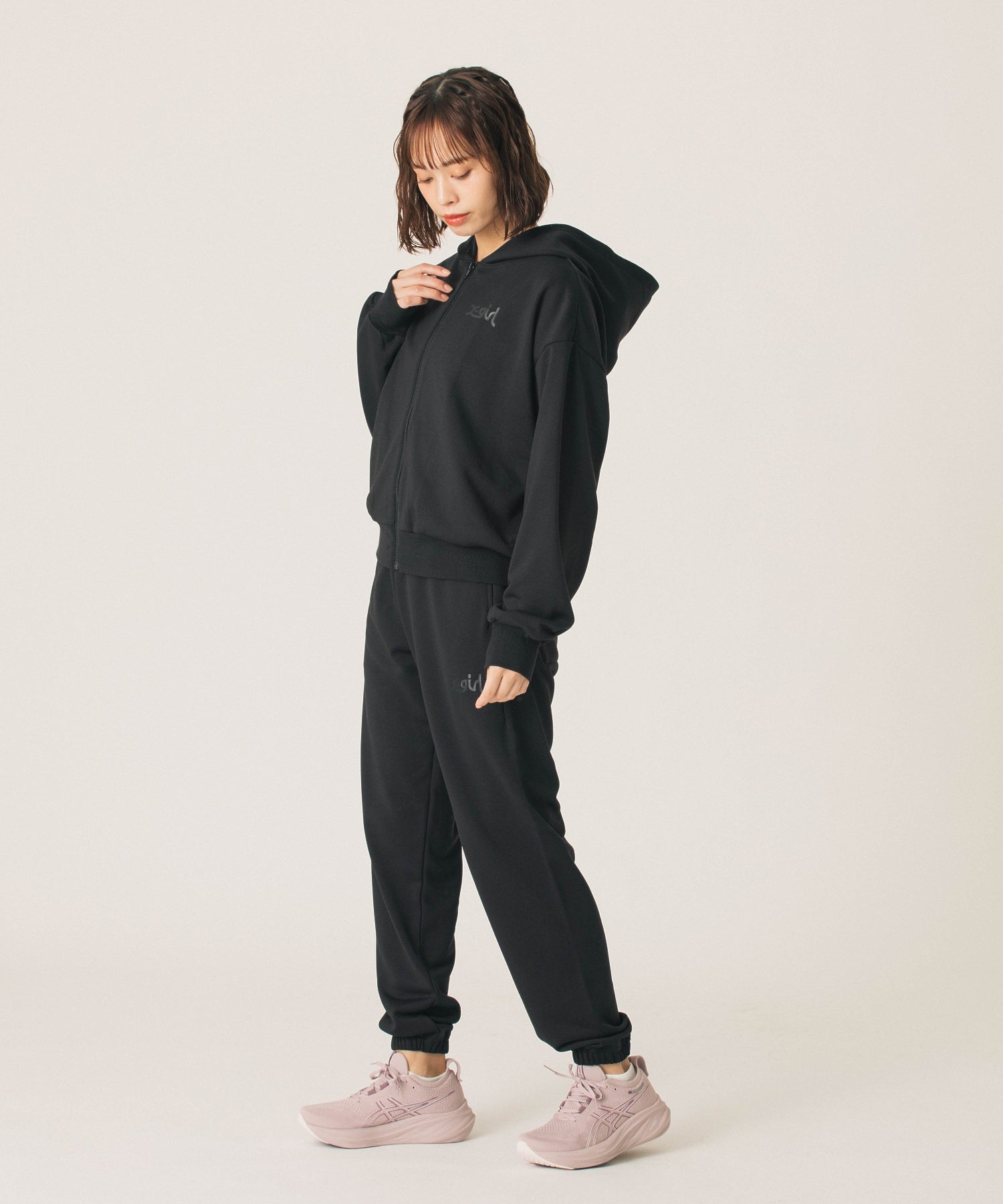 ZIP UP HOODIE