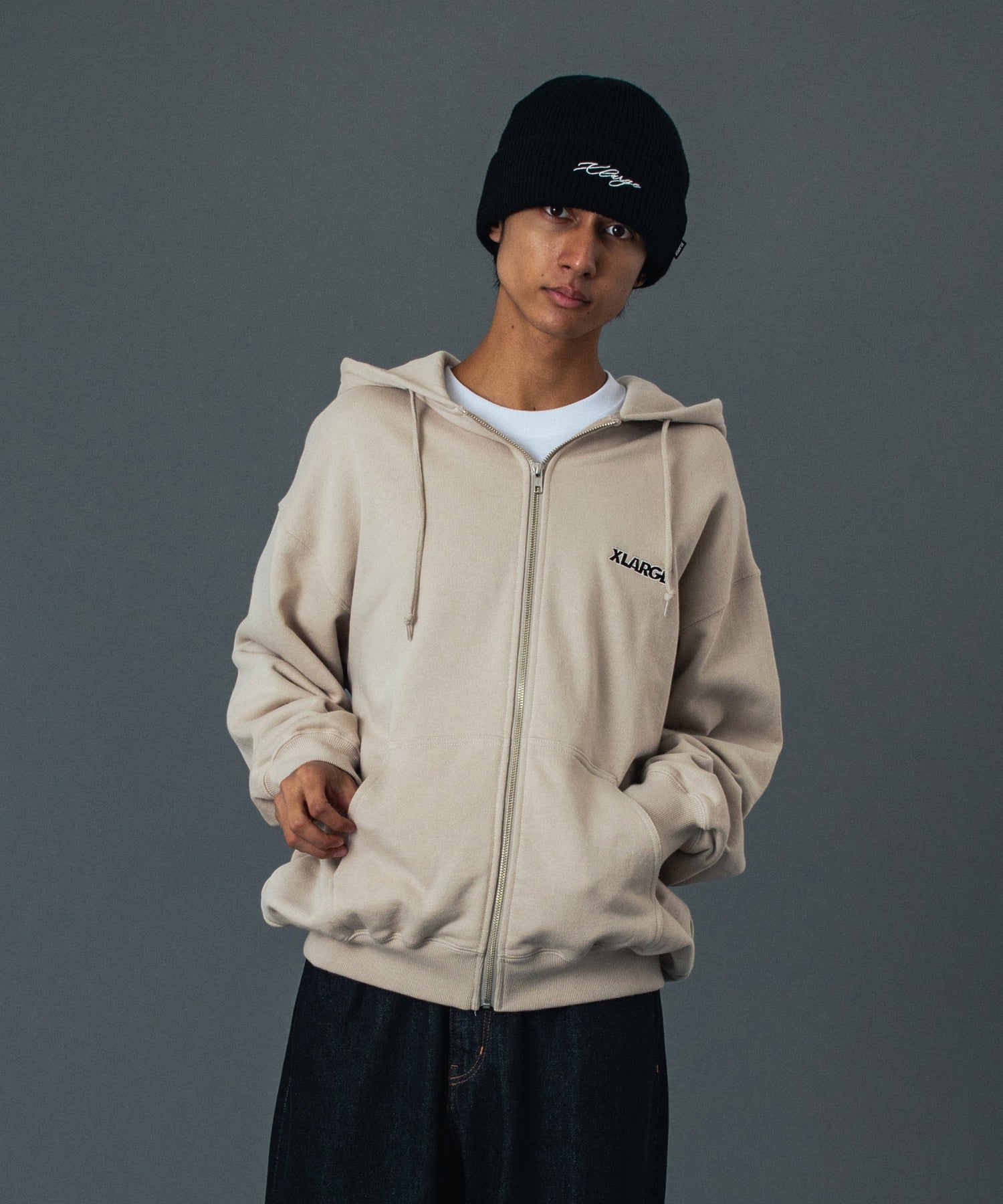 MODEL 身長183cm / 着用サイズ：Lサイズ