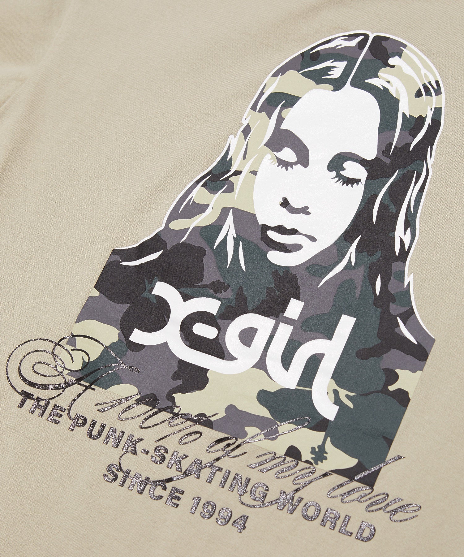 HIBISCUS CAMOUFLAGE FACE S/S TEE