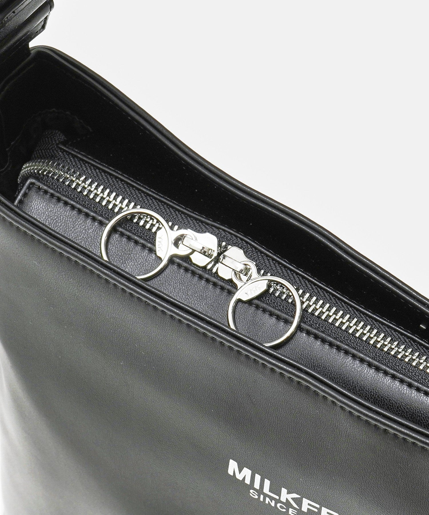 SOLID SHOULDER BAG