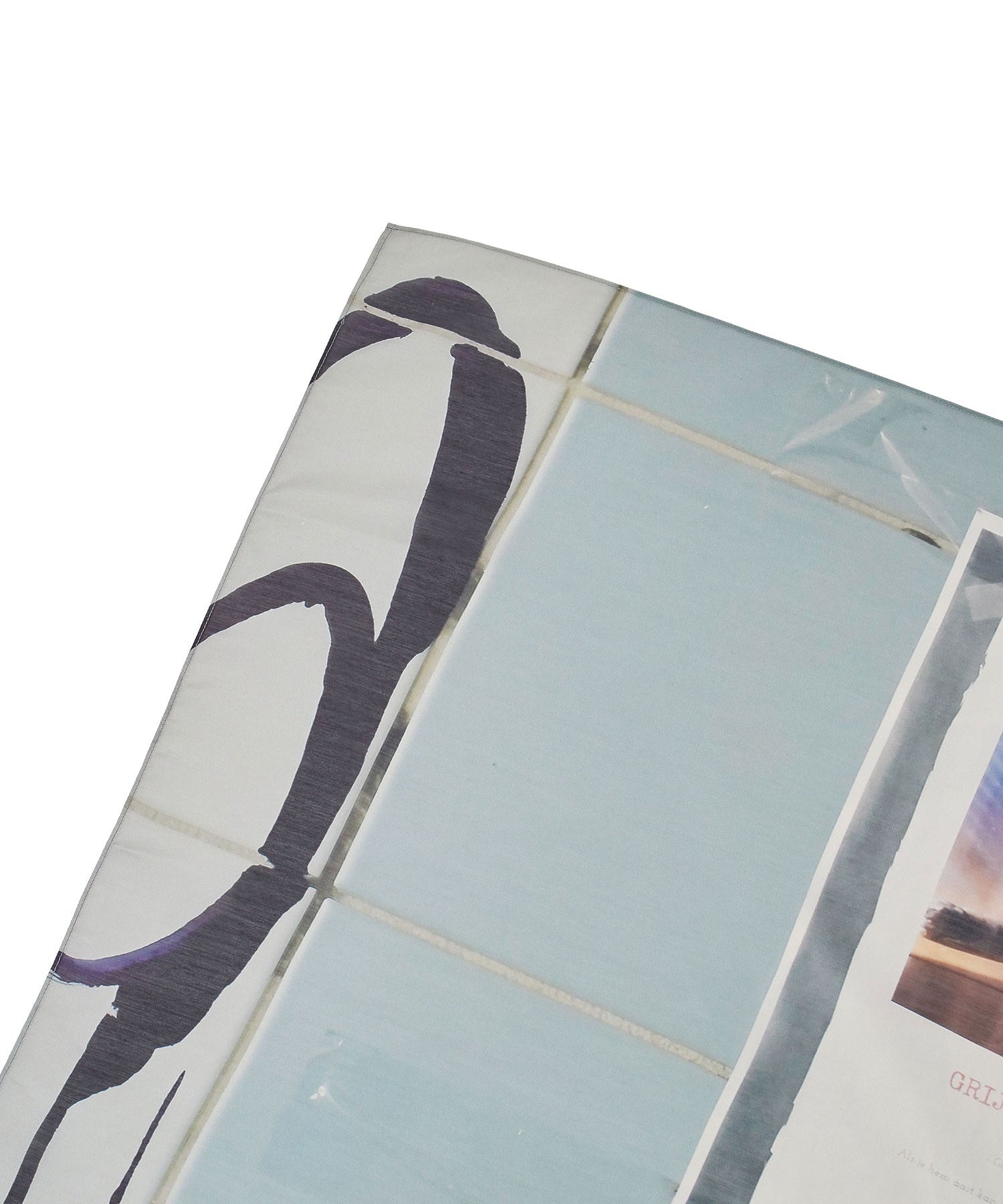 LY/POSTCARD SCARF