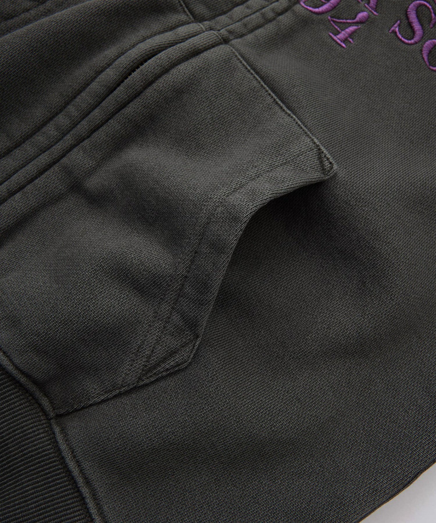 COLOR SCHEME COMPACT ZIP UP HOODIE