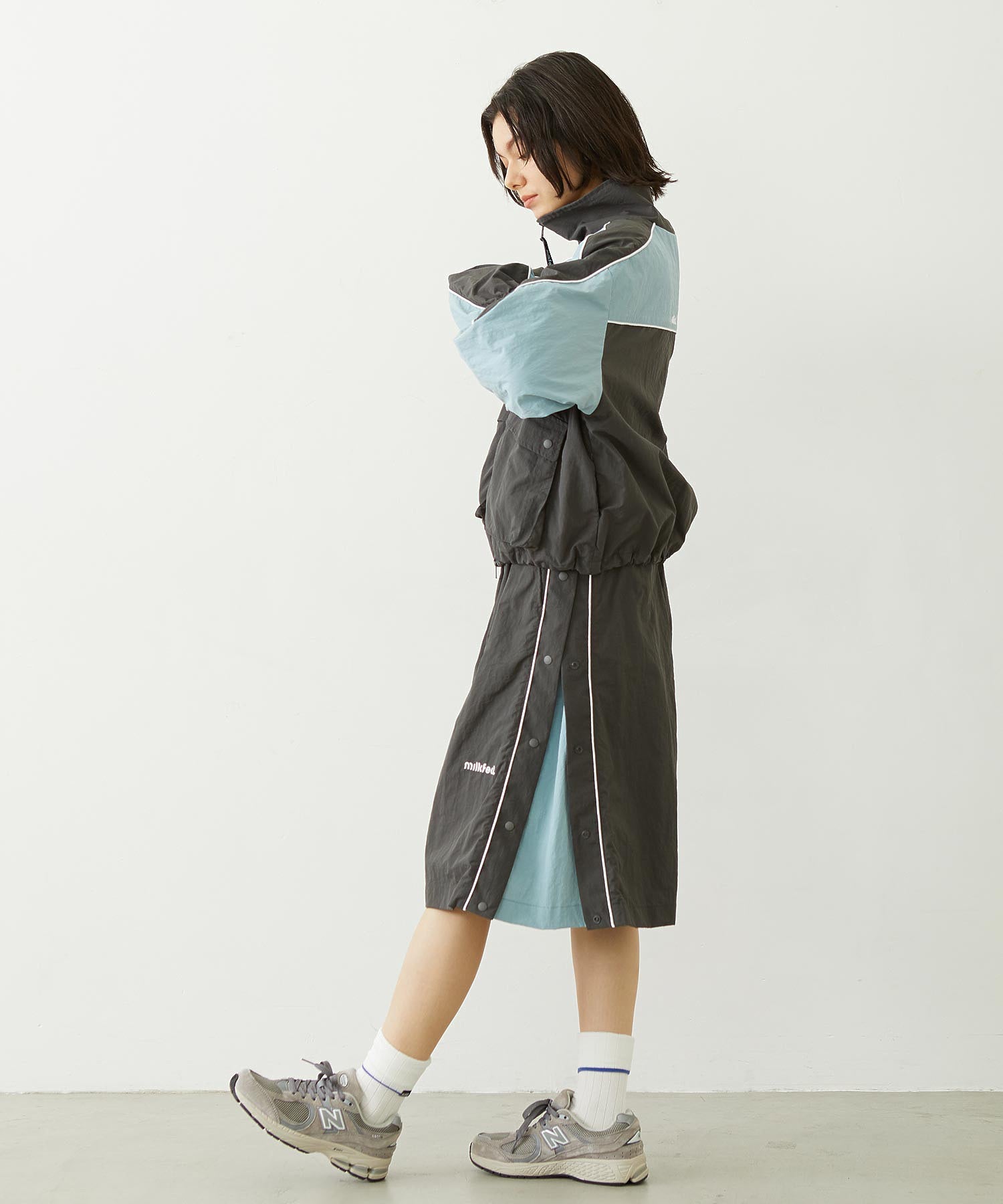 CUTOUT LOGO TRACK SKIRT
