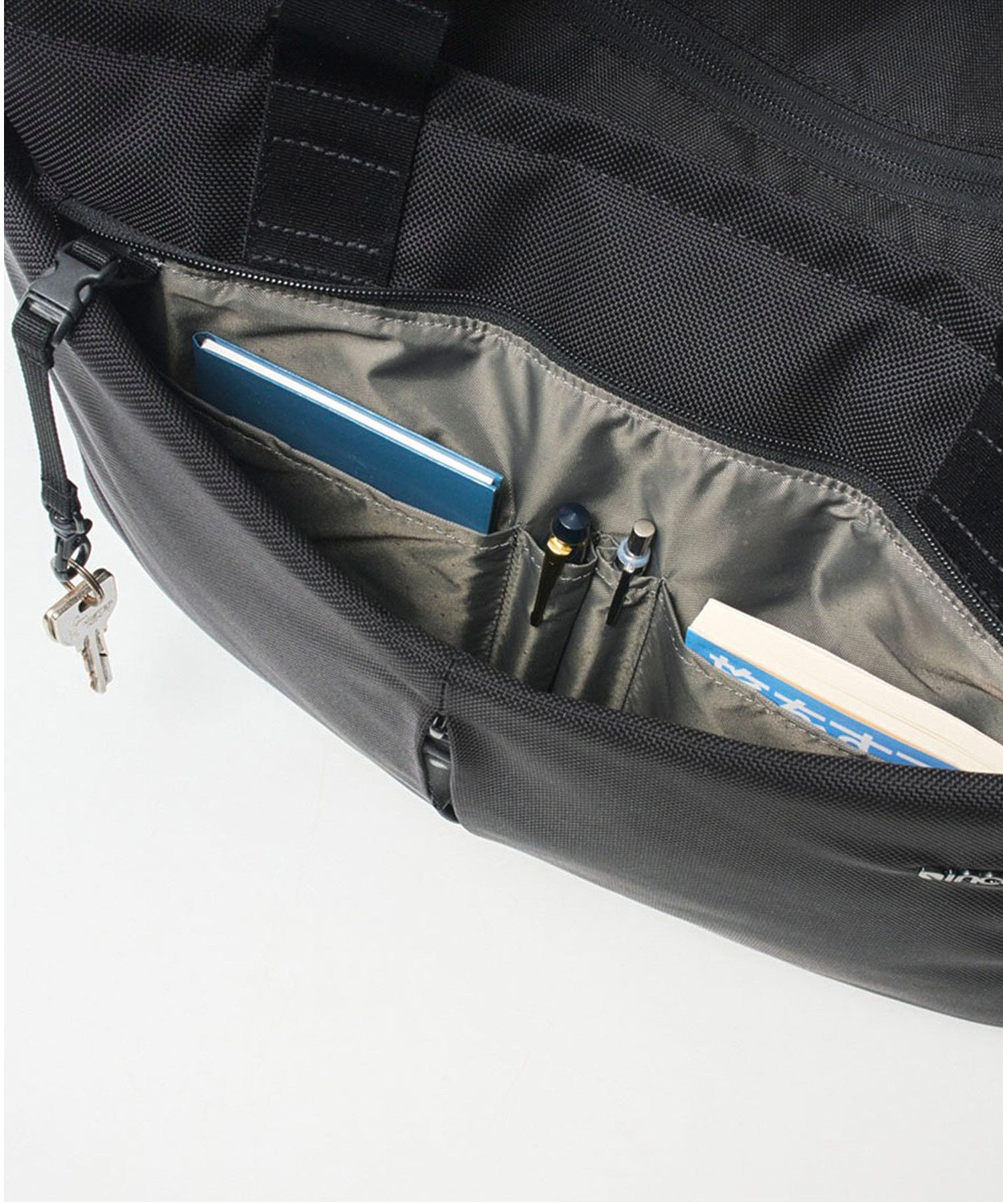 Tracks Tote