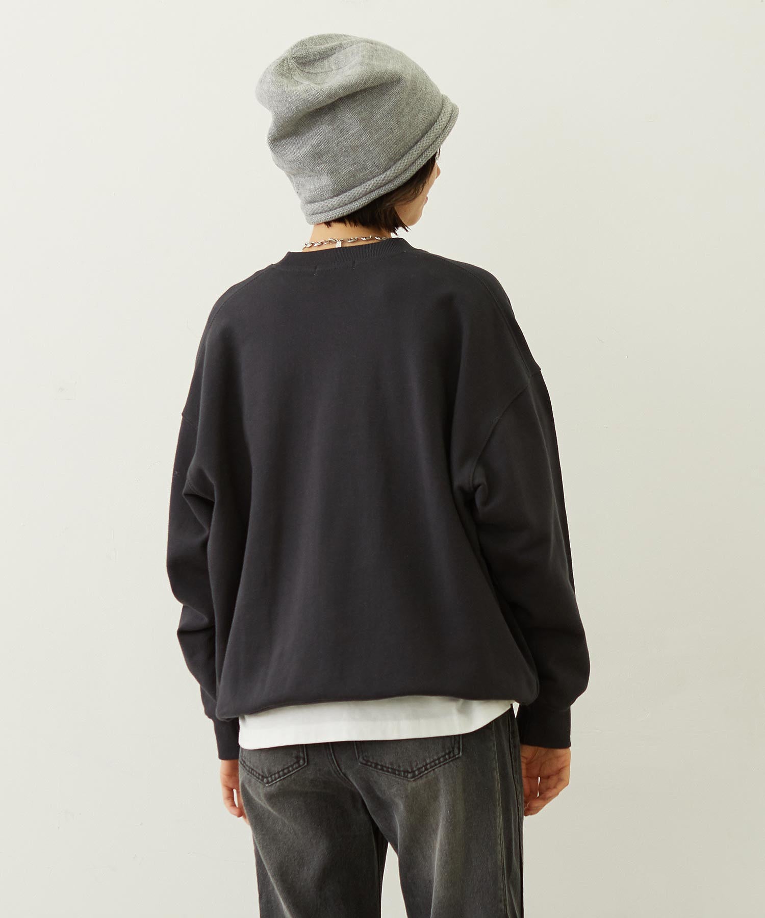 BLOOMING FLOWER EMBROIDERY SWEAT TOP