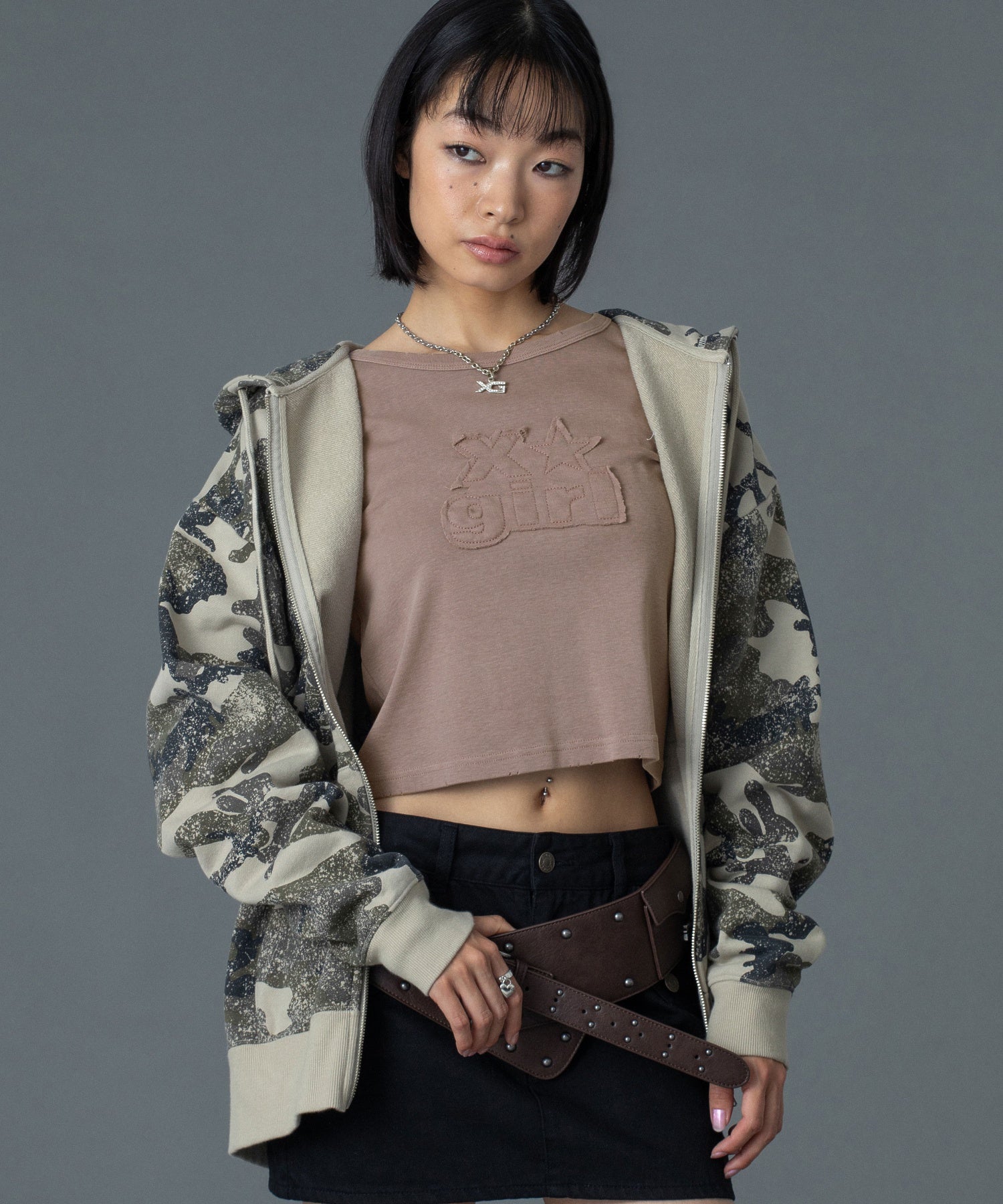 EMBROIDERED LOGO ZIP UP SWEAT HOODIE