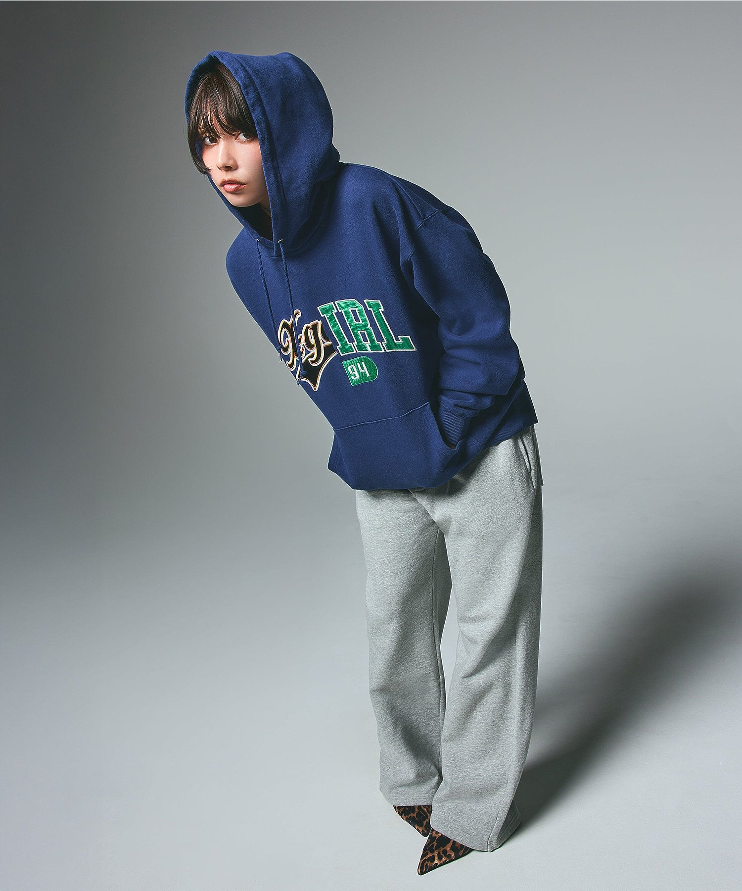 ONE POINT PENCIL SCRIPT LOGO SWEAT PANTS