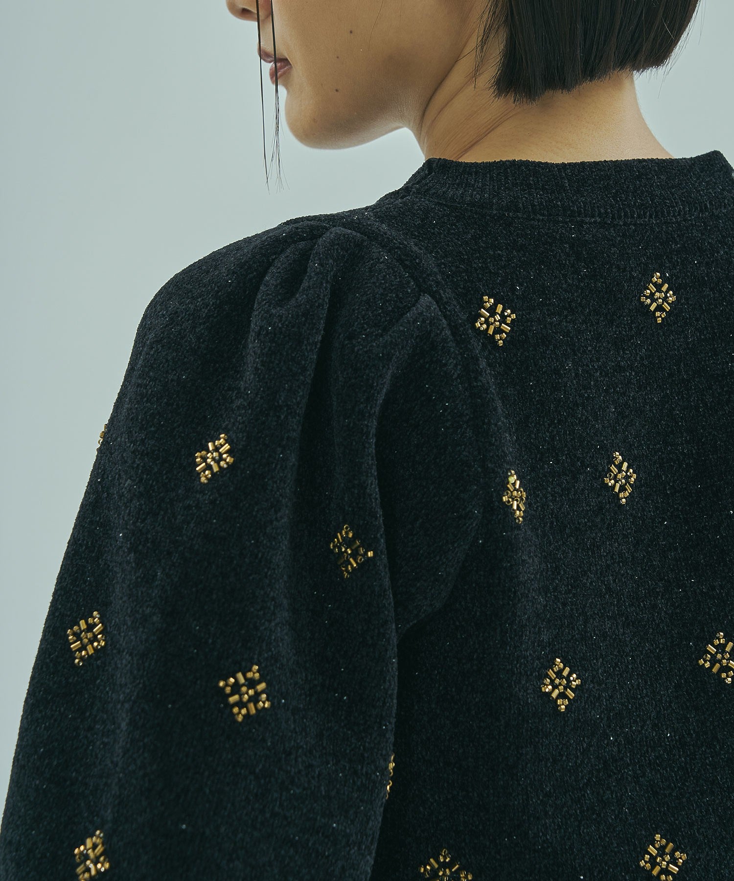 mici/BEADS and SEQUIN EMBROIDERY KNIT TOP