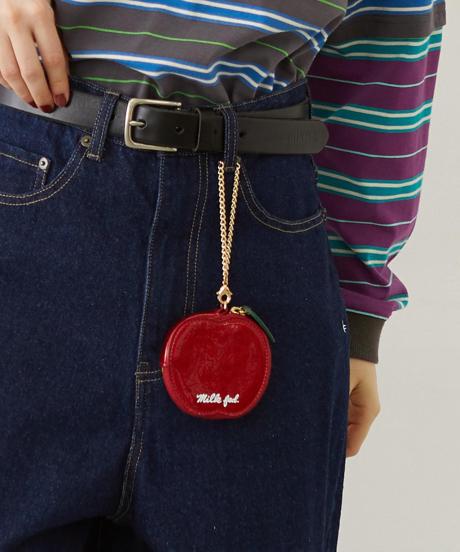 APPLE POUCH