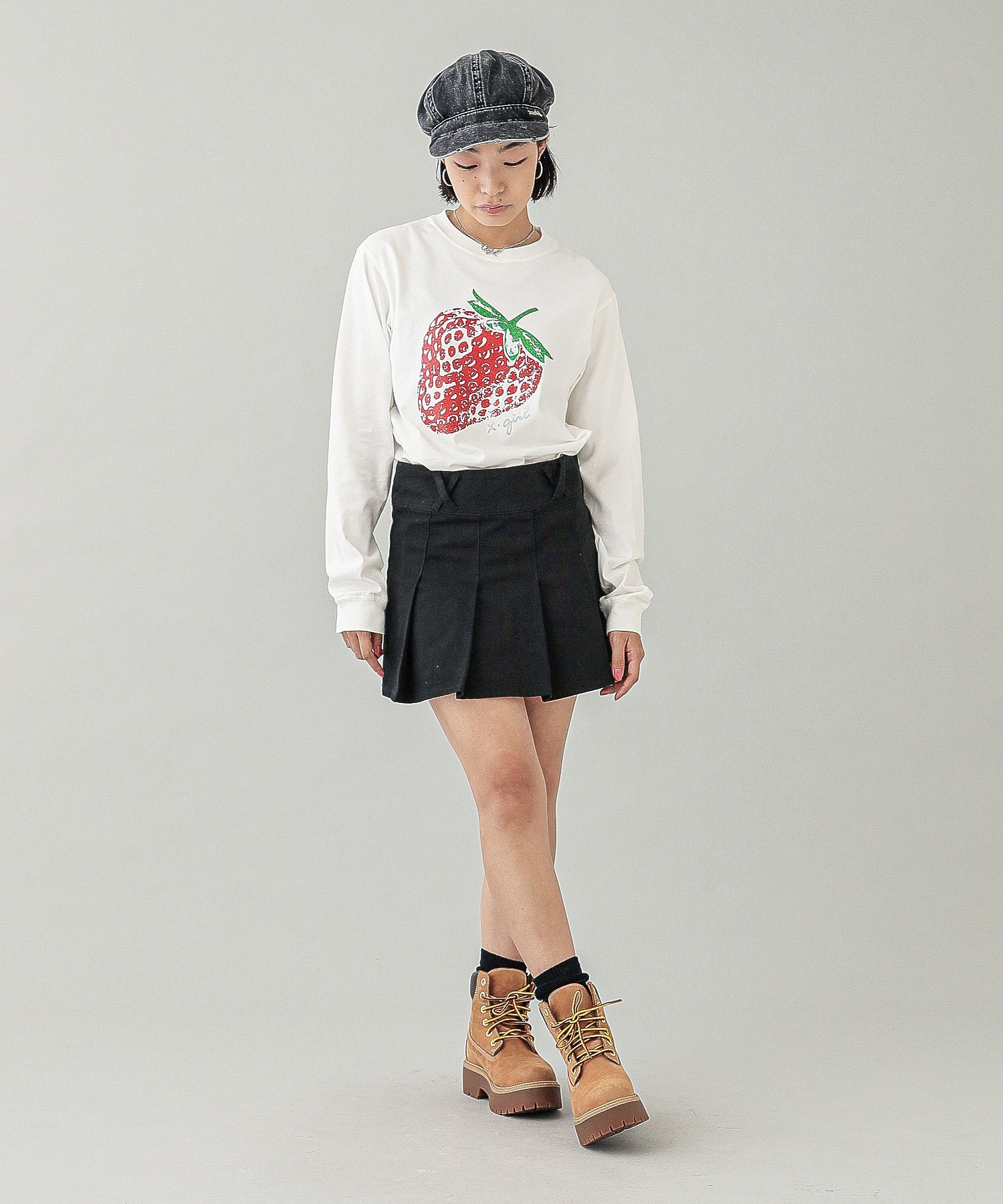 GLITTER STRAWBERRY L/S TEE