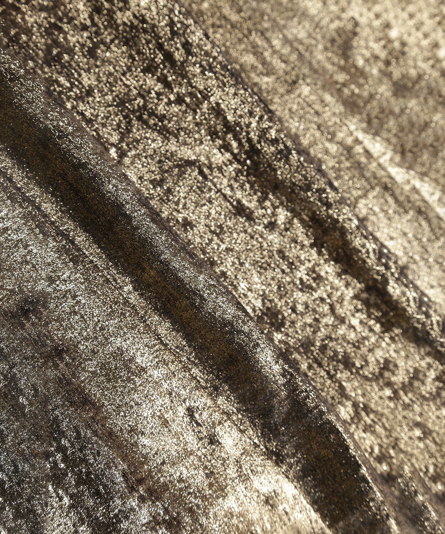 セミフレアメタリックスカート