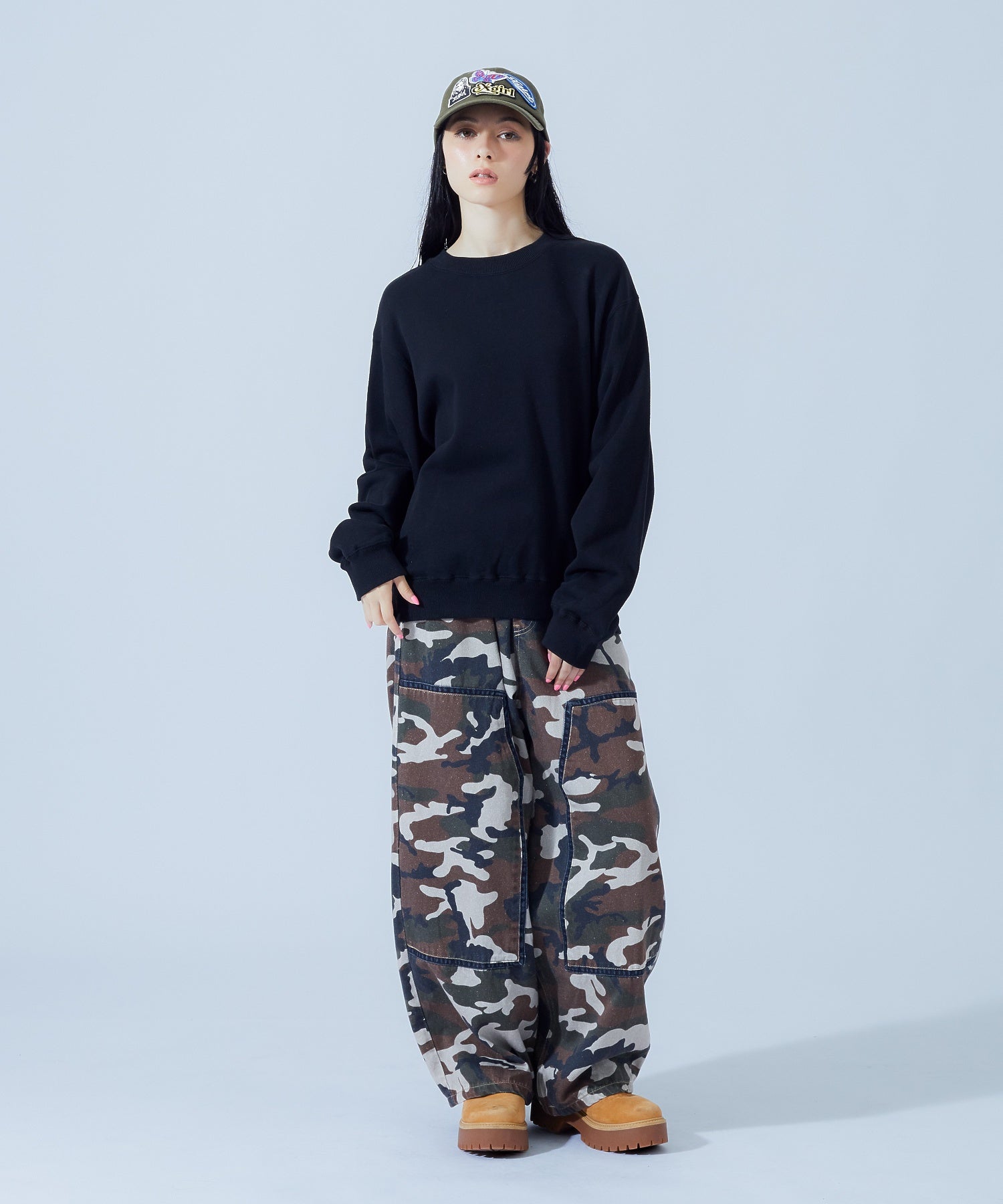 FACE LABEL PATCH SWEATSHIRT