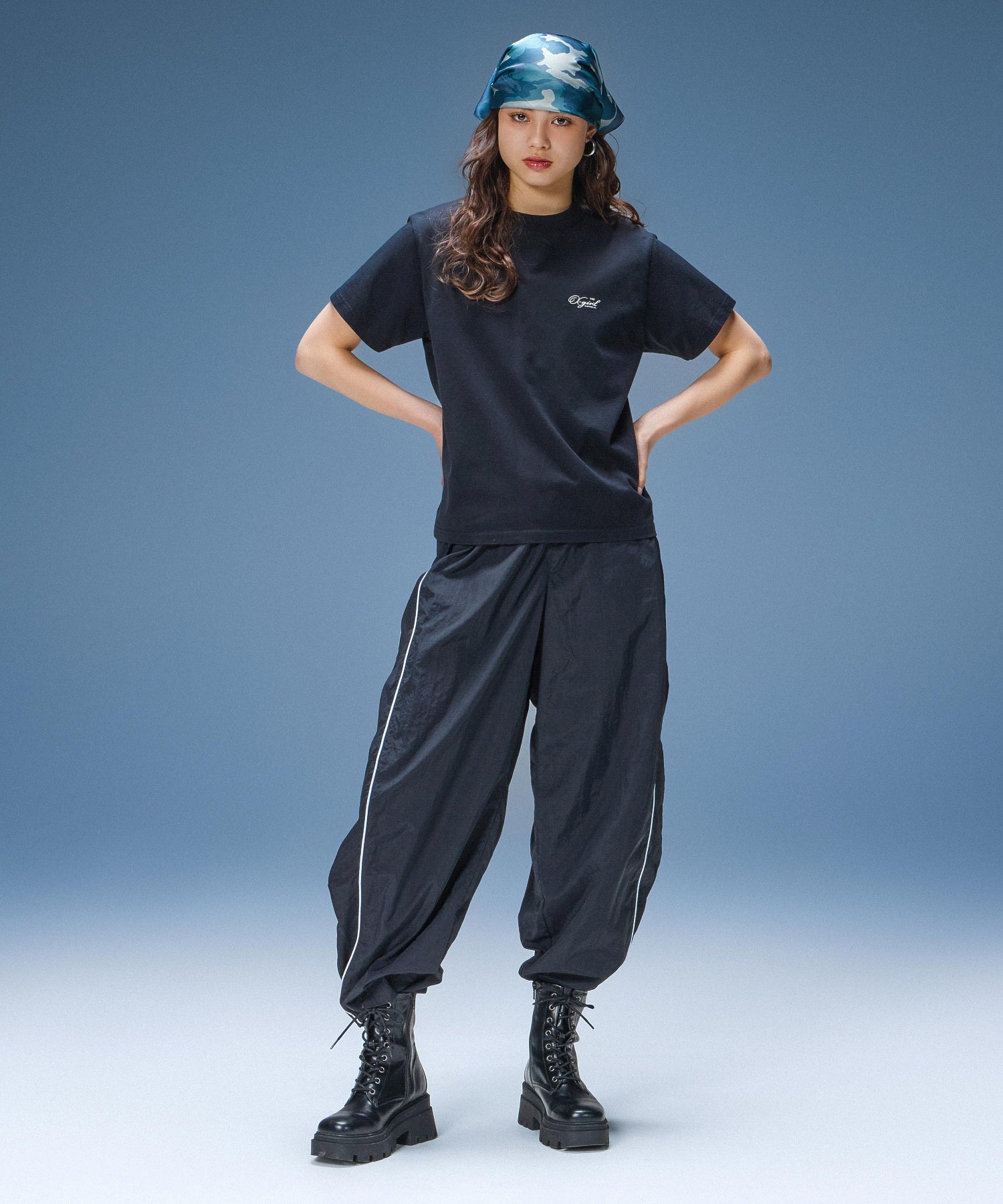 BANANA SHAPE TRACK PANTS