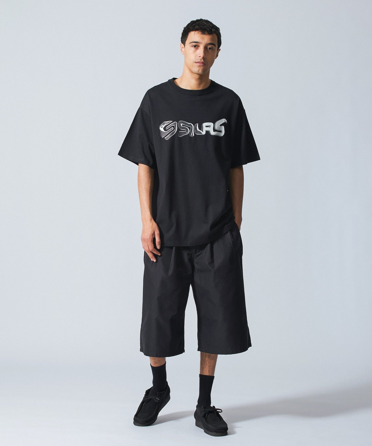 SHORT BAGGY CHINO PANTS