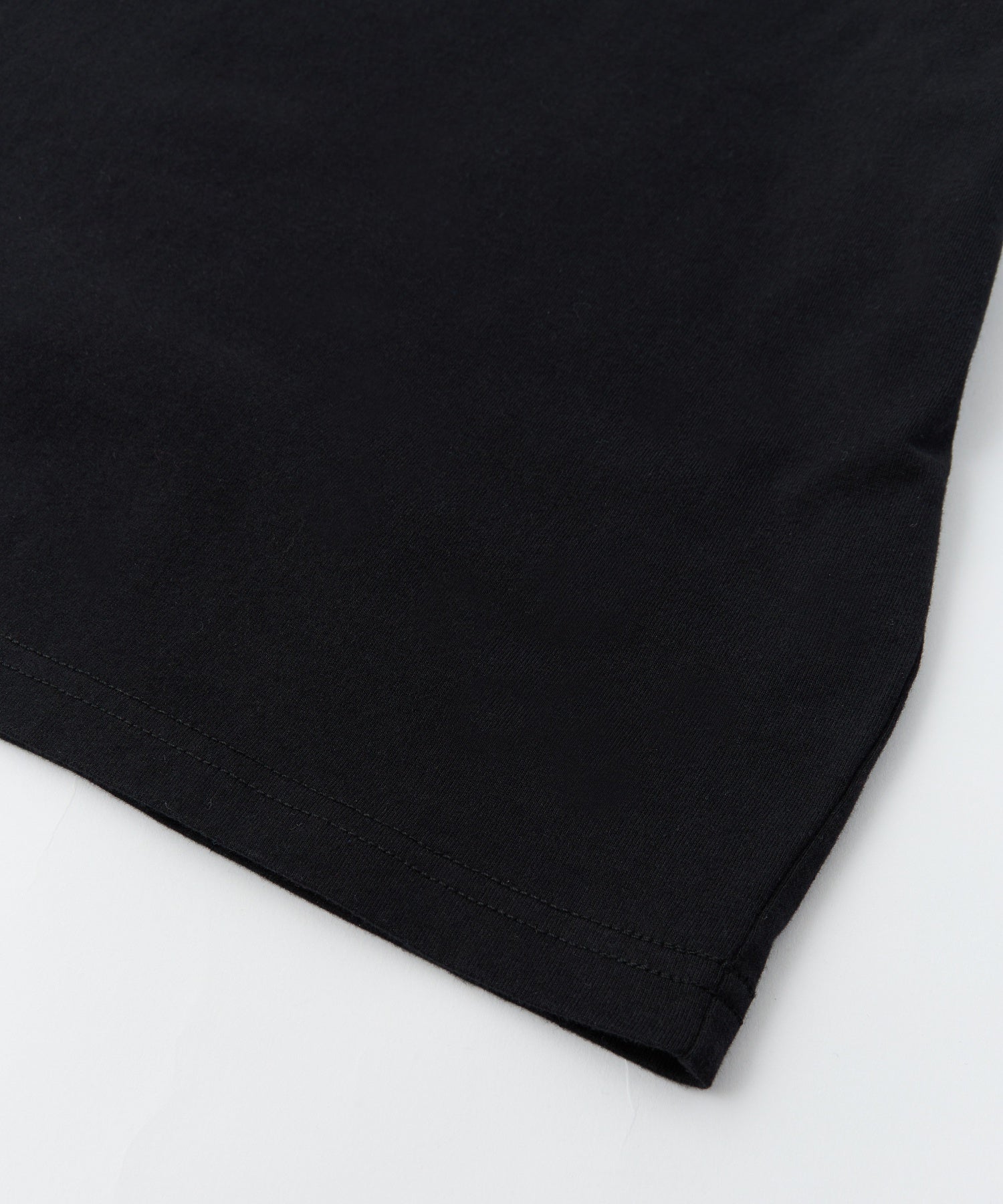 NUMBER 1 GLITTER OVAL LOGO S/S TEE
