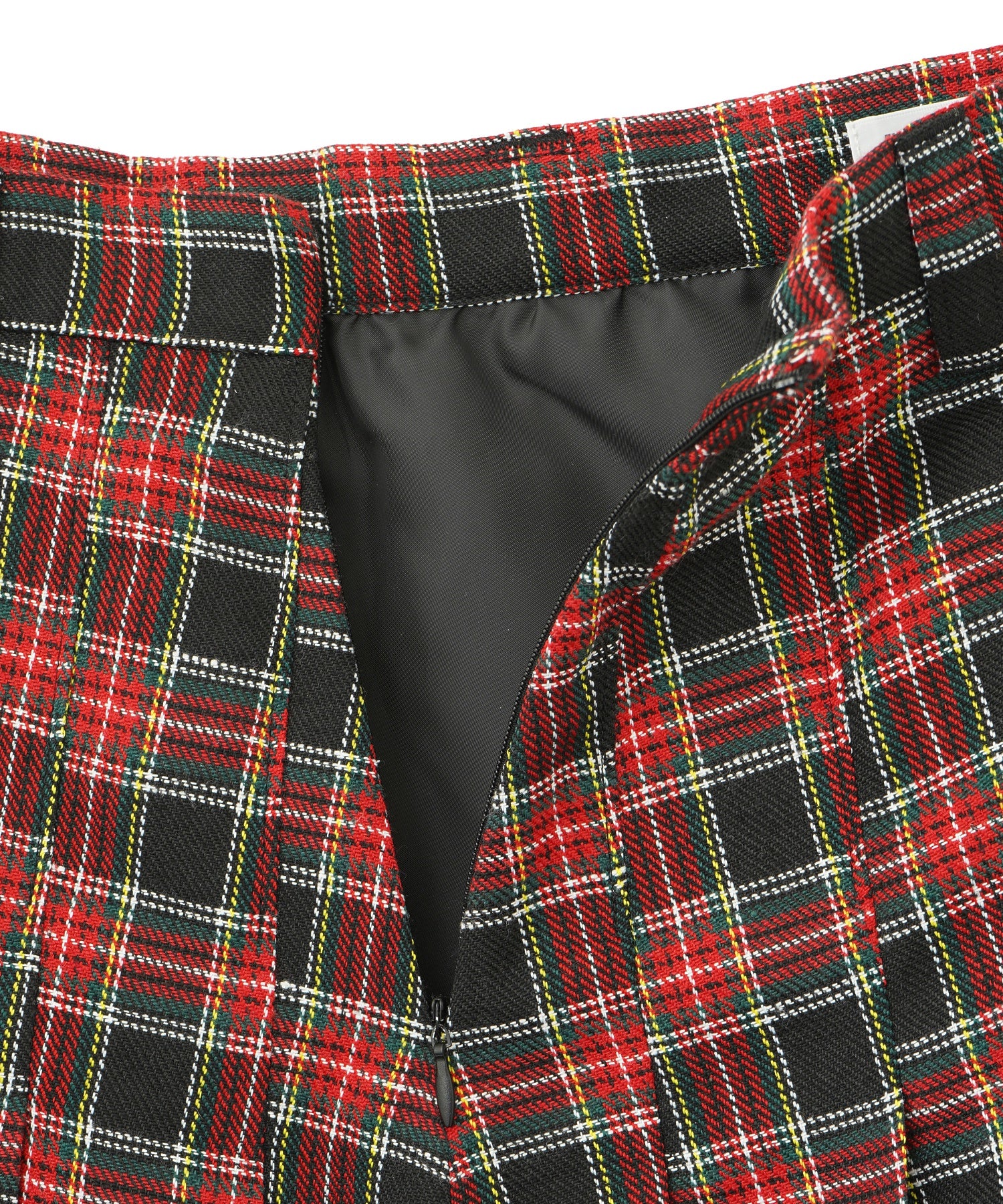PLEATED PLAID SKIRT