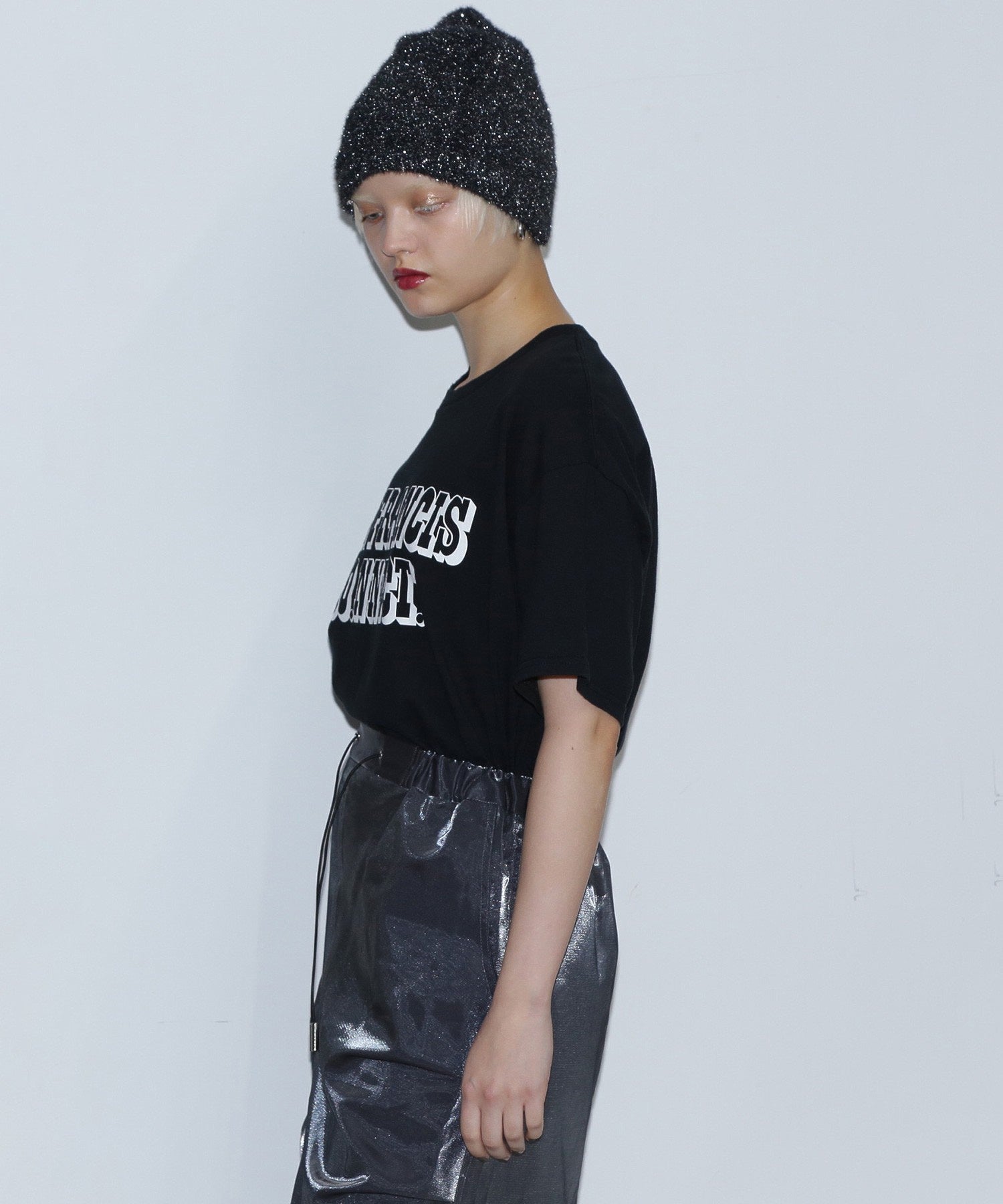 SANFRANCISCO.NNECT. × ROSE BUD Tシャツ
