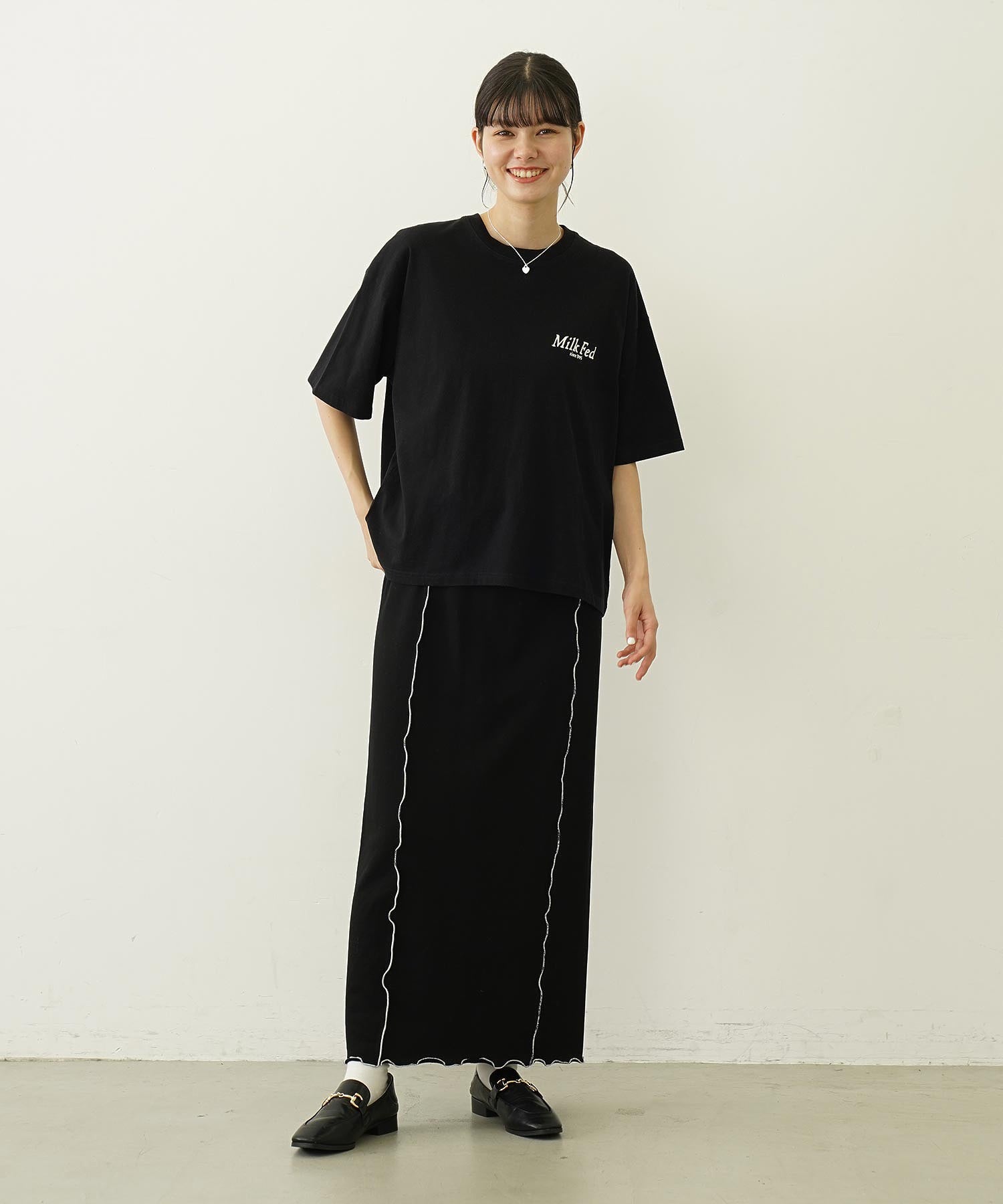 PRETZEL WIDE S/S TEE