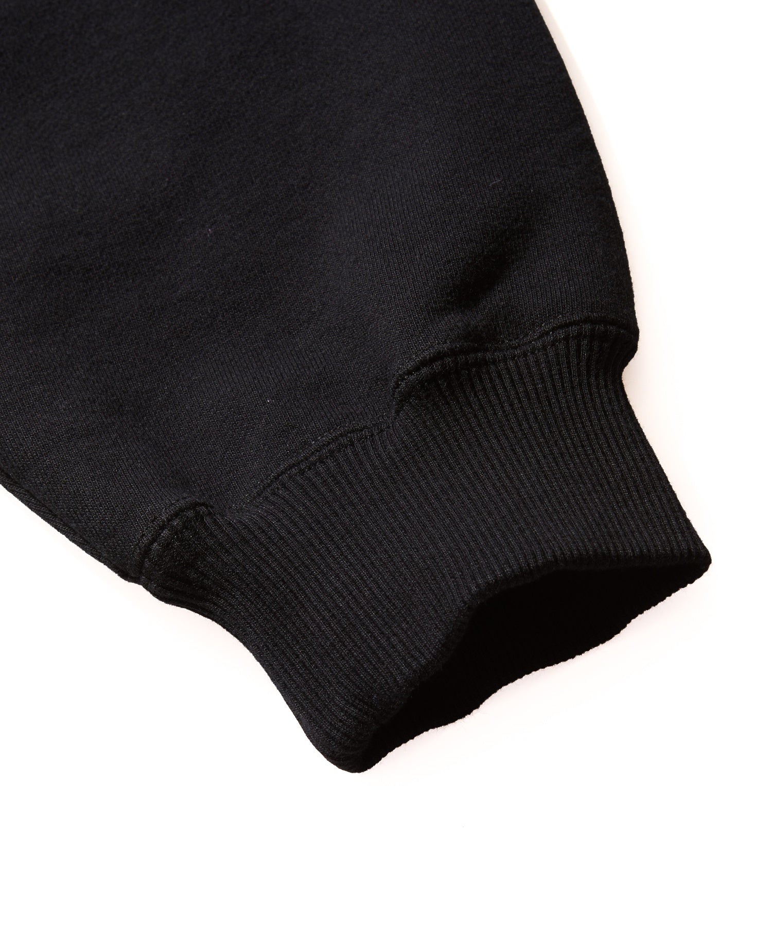OLD ENGLISH CREWNECK SWEATSHIRT
