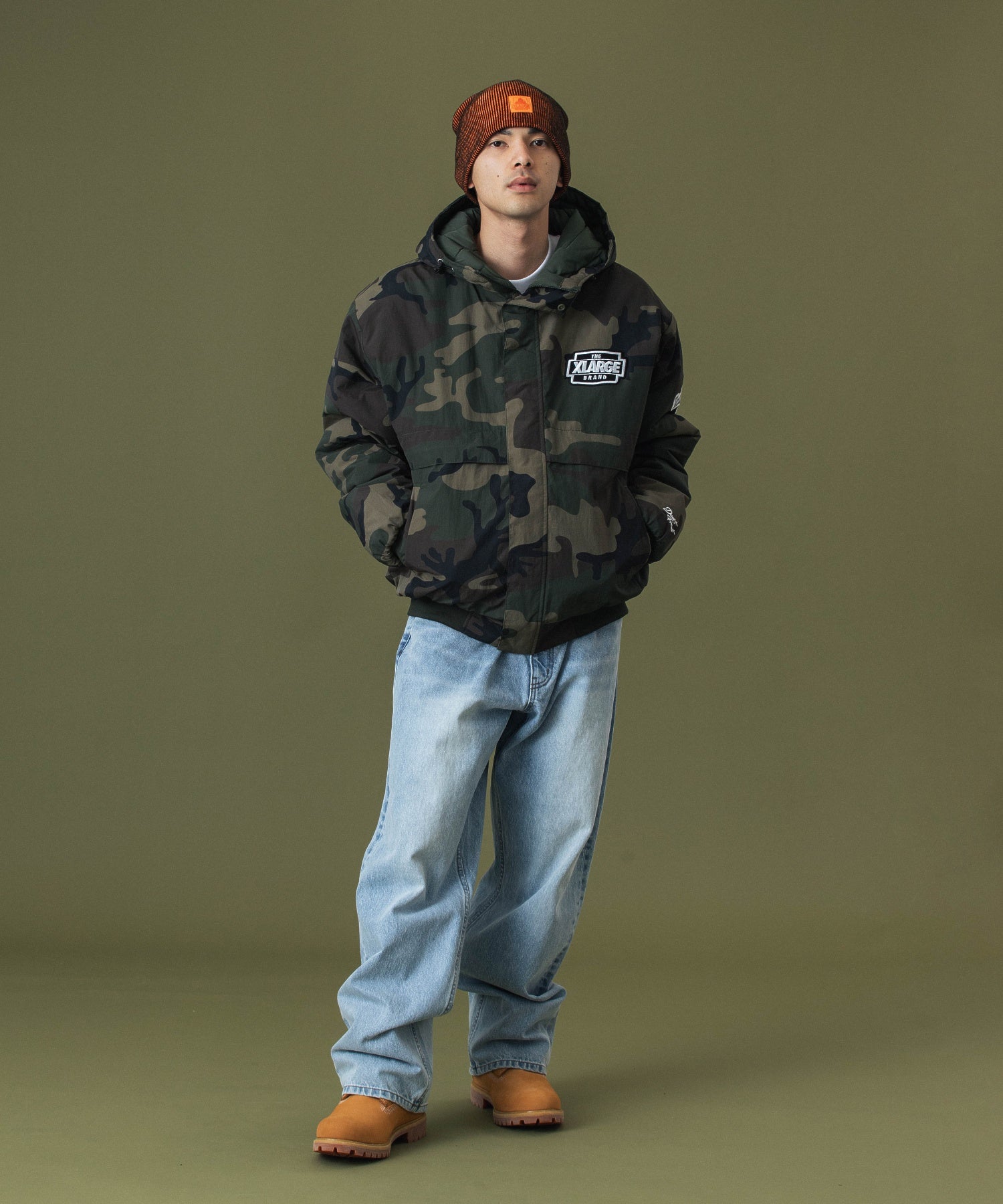 CONTRAST BEANIE