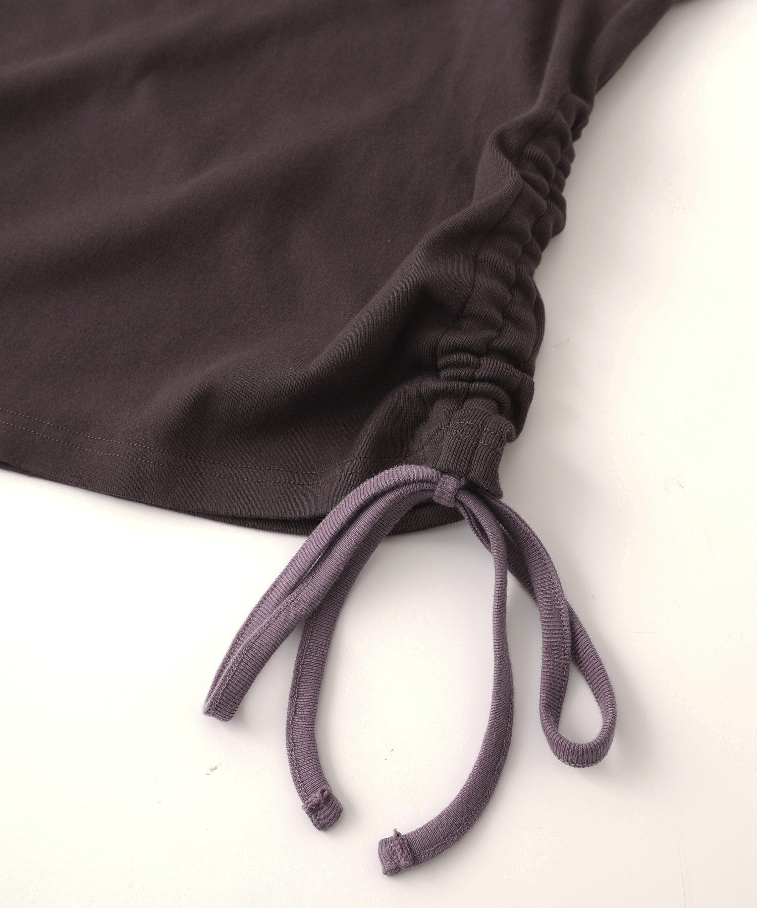 ORNAMENT HEART SLEEVE RAGLAN L/S BABY TEE