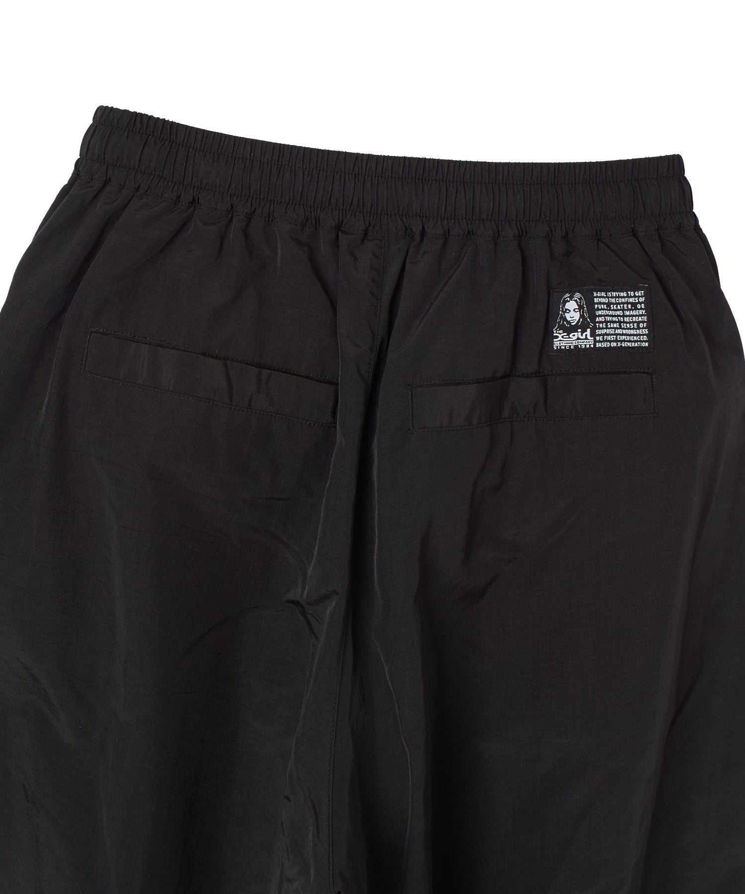 FACE LABEL LOOSE FIT TRAINING PANTS