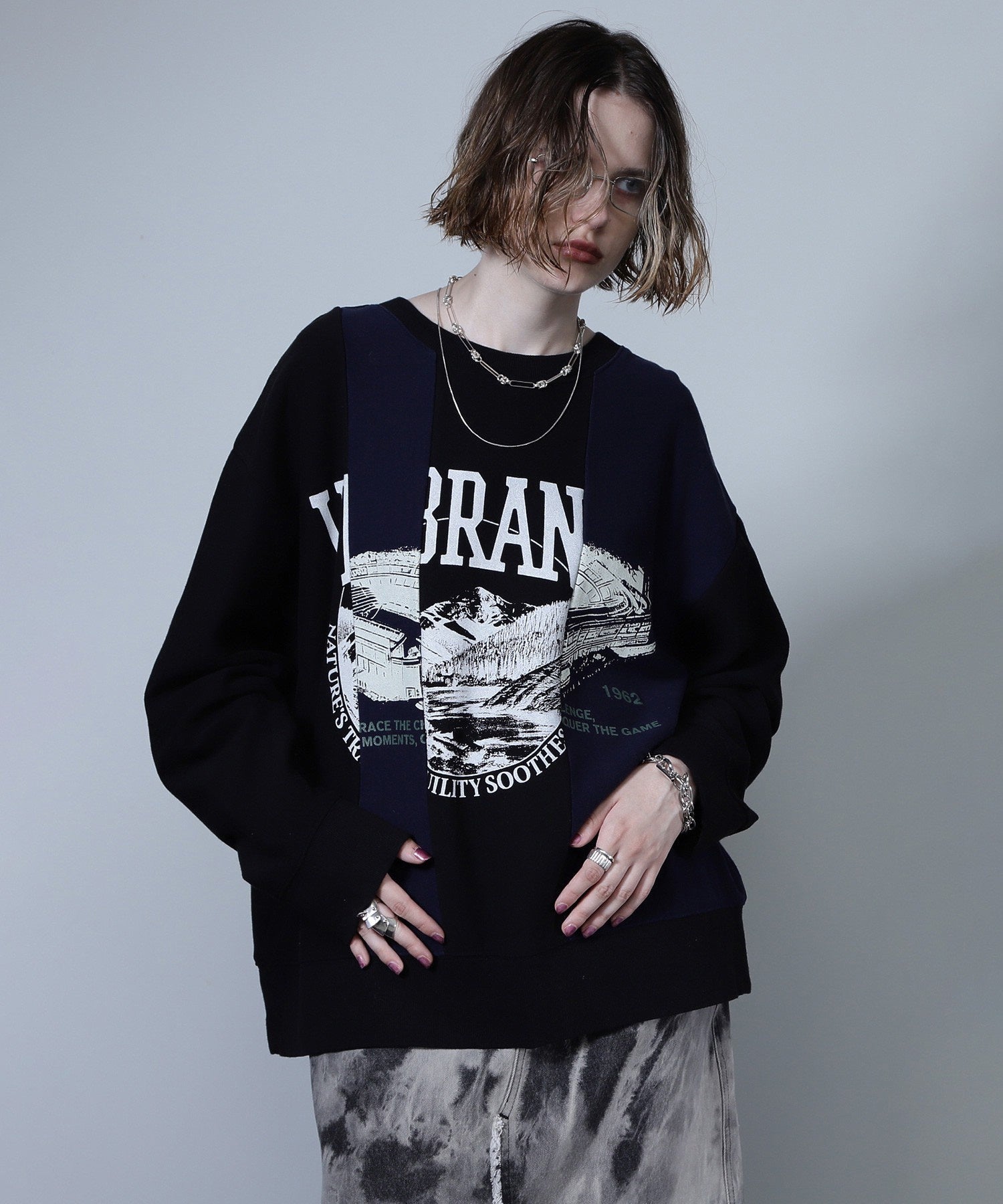 ヴィンテージロゴリメイクライクトップス